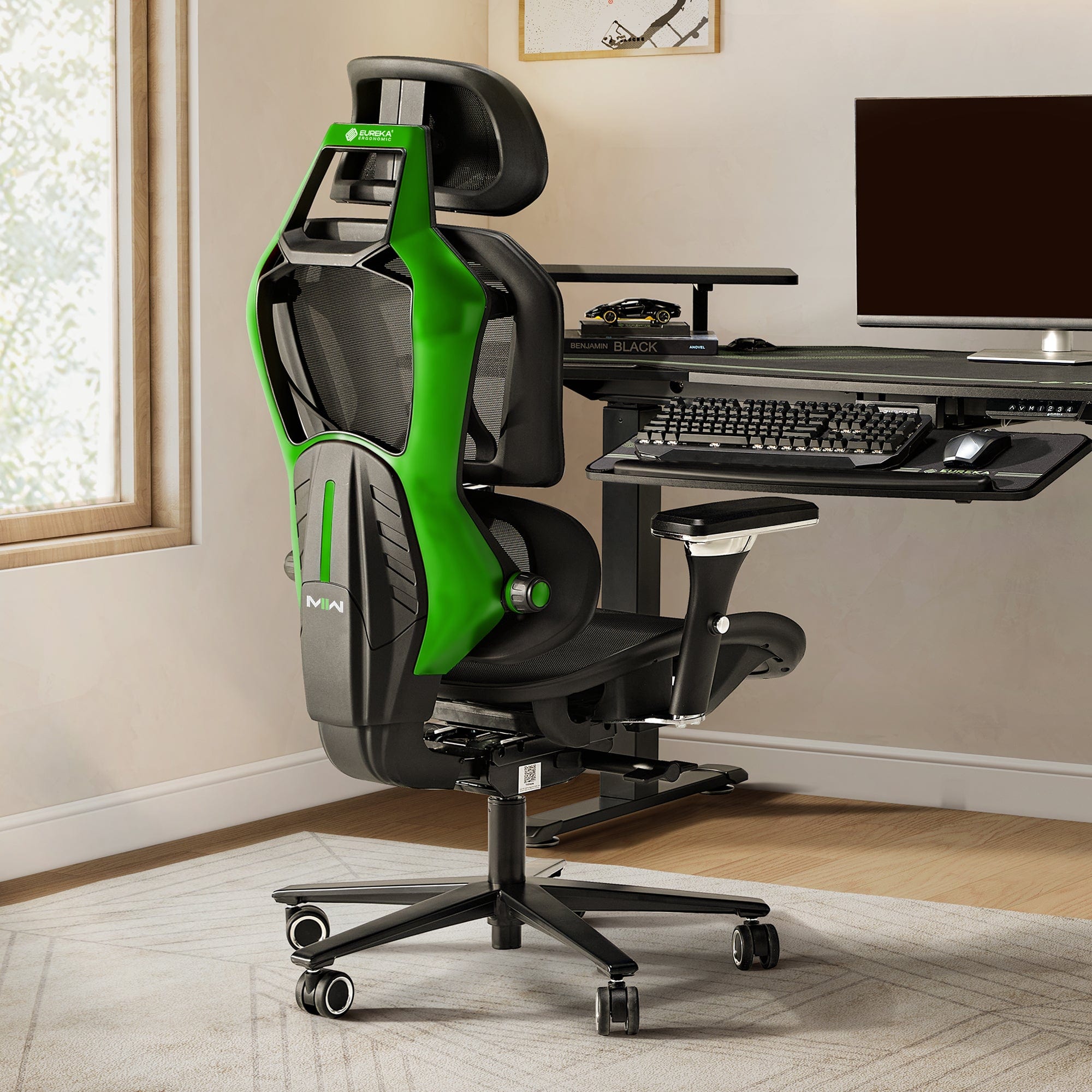 Eureka Ergonomic - Executive Office Chair, Premium PU Leather, Ergonomic Armrests, Height Adjustable Swivel Base - Green