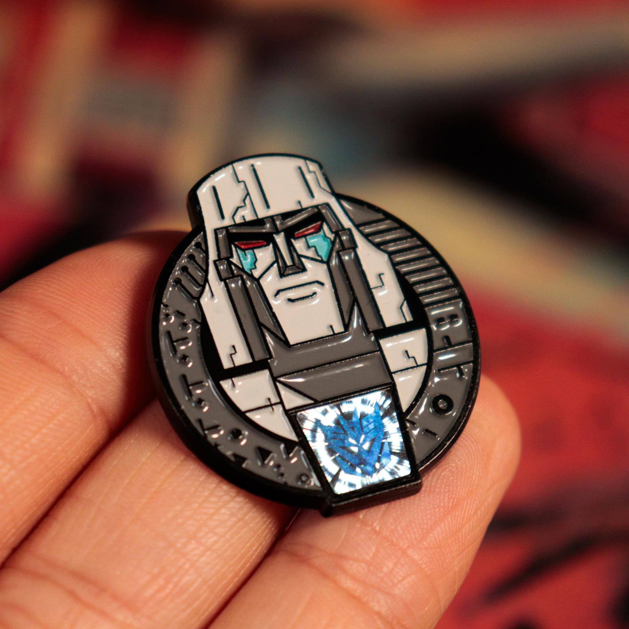 Alt View 3. Transformers - Transformers 40th Anniversary Optimus Prime and Megatron Pin Badge Set - Red/Black.