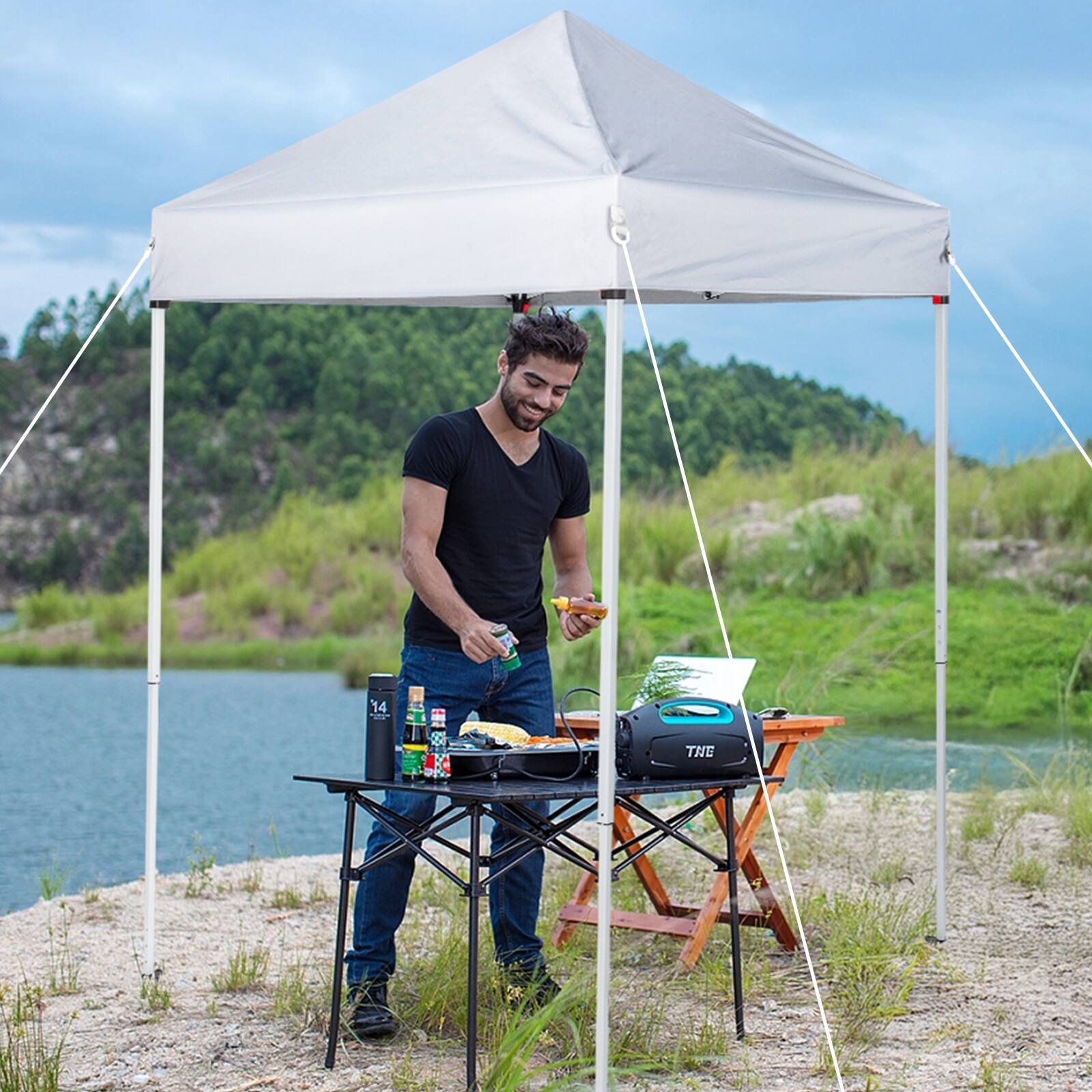 Left. Winado - 5x5ft Pop Up Canopy Tent, Outdoor Instant Shelter Folding Canopy with Carry Bag and 2pcs Sidewalls for Commercial Events - G57001173.