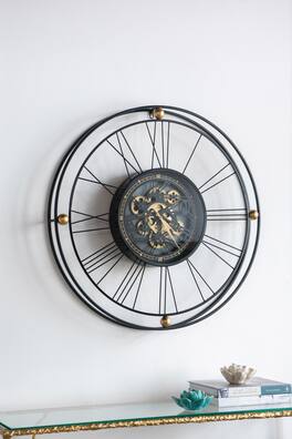 BreeBe - 31.5x3x31.5' Large Gear Clock with Roman Numerals and Thin Metal Frame, /Gold - Black