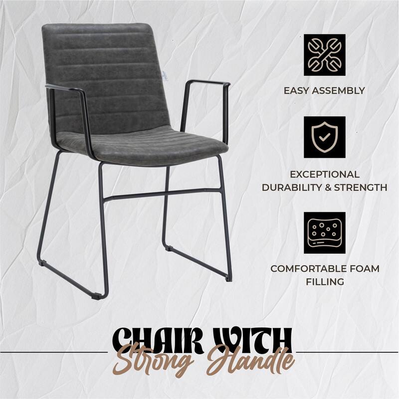 EASY ASSEMBLY  
EXCEPTIONAL DURABILITY & STRENGTH  
COMFORTABLE FOAM FILLING  

CHAIR WITH  
Strong Handle