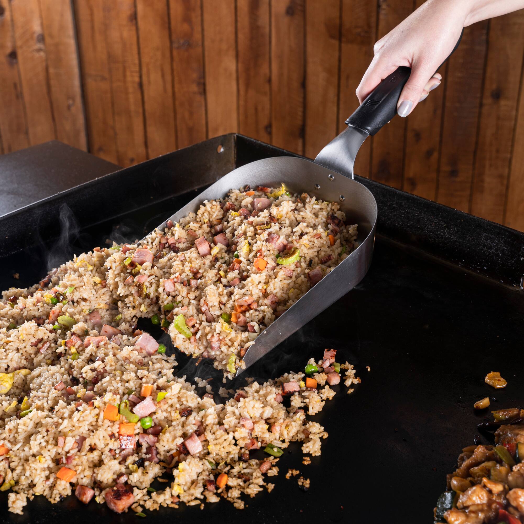 Blackstone Griddle Essentials Griddle Scoop Silver 5621 Best Buy