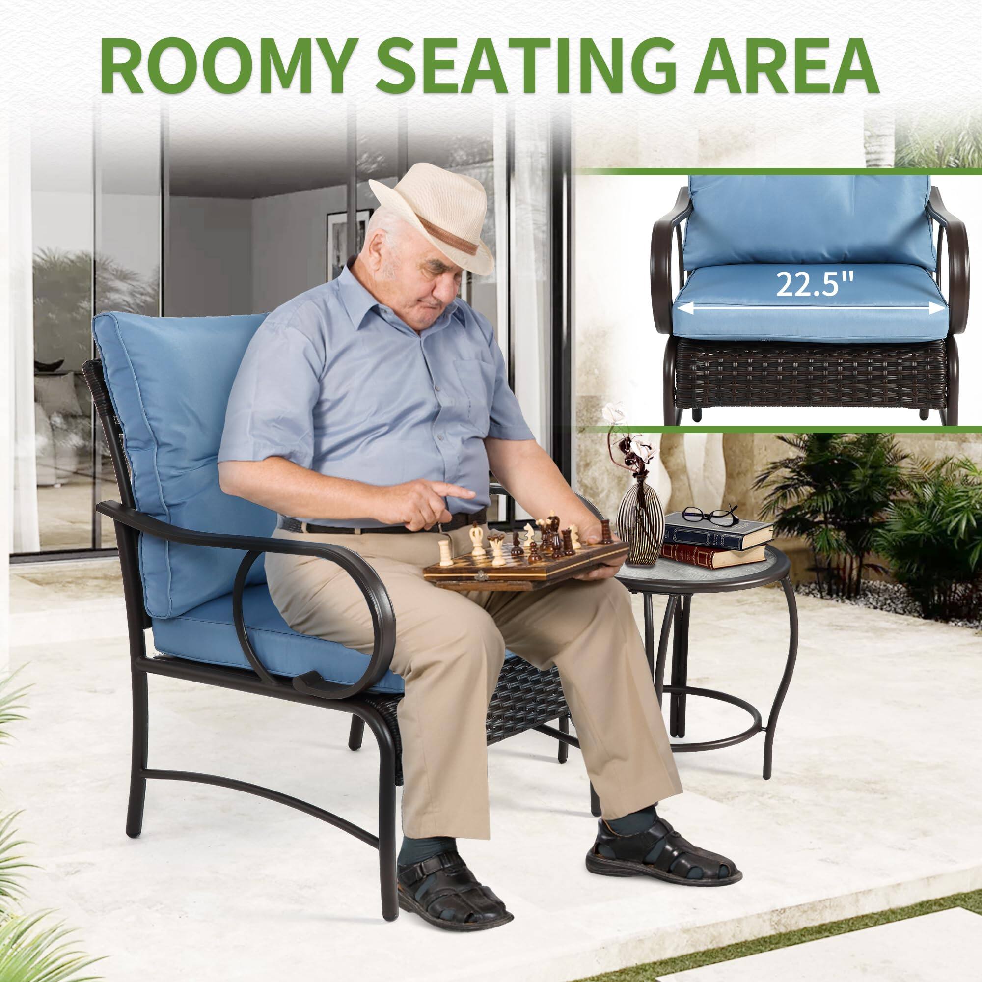 ROOMY SEATING AREA  
22.5"
