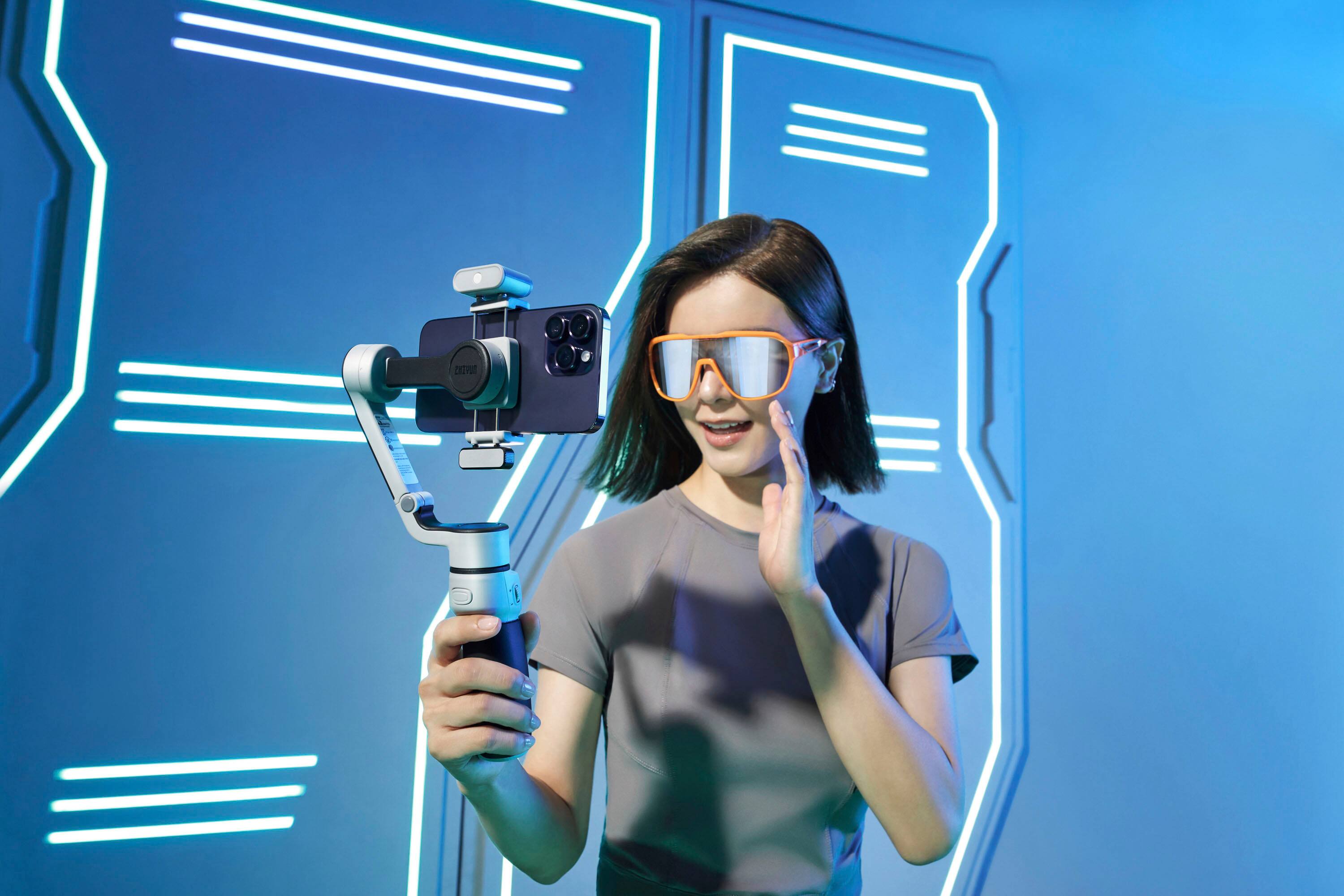 Alt View 16. Zhiyun - Smooth 5S AI Combo 3-Axis Gimbal Stabilizer for iPhone 15 Pro Max & Android Smartphone Built-in Fill Light - Black.