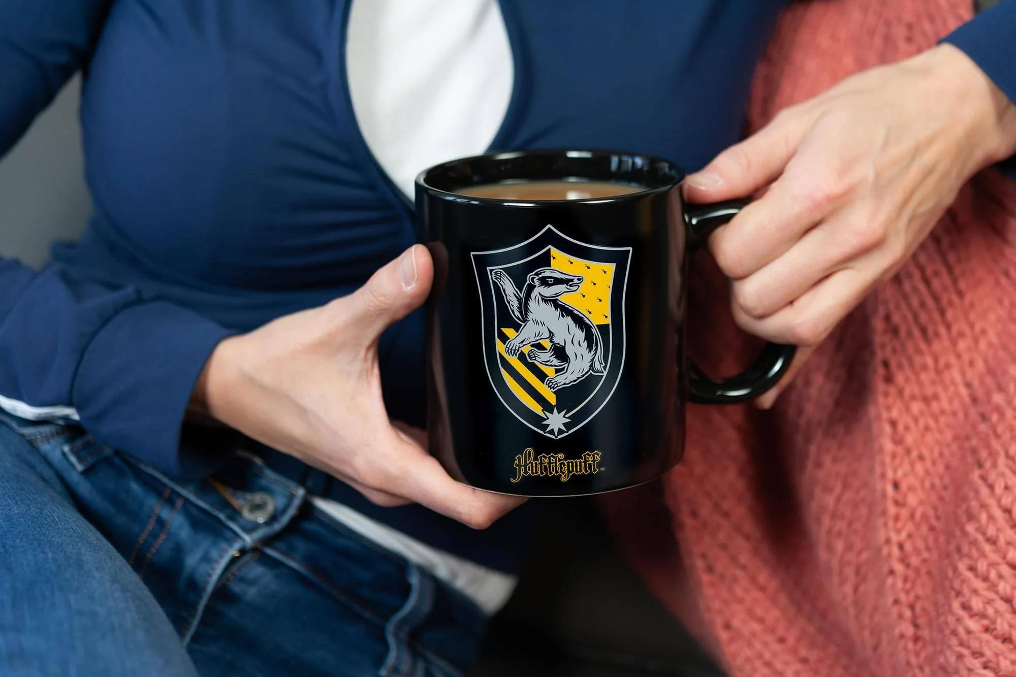 Alt View 2. Harry Potter - Harry Potter Hufflepuff 20oz Heat Reveal Ceramic Coffee Mug | Color Changing Cup - Black.