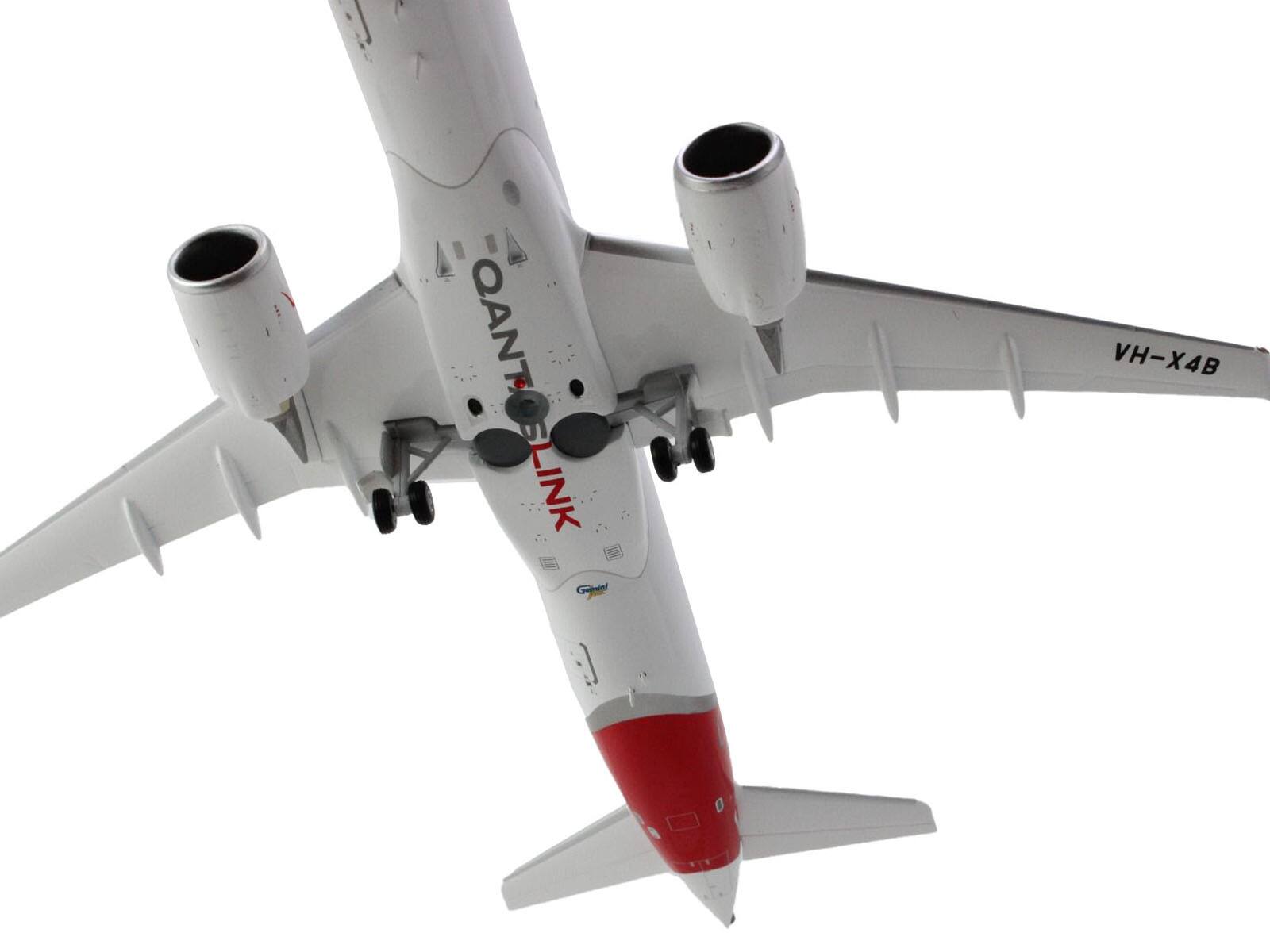 QANTAS LINK  
VH-X4B