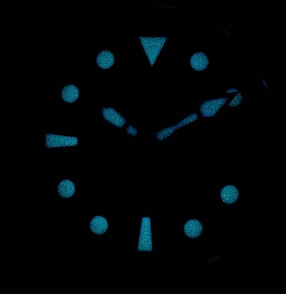 Angle. RATIO - FreeDiver Helium-Safe 1000M Sapphire Automatic 1068HA96-34VA-RED Men's Watch - Red.