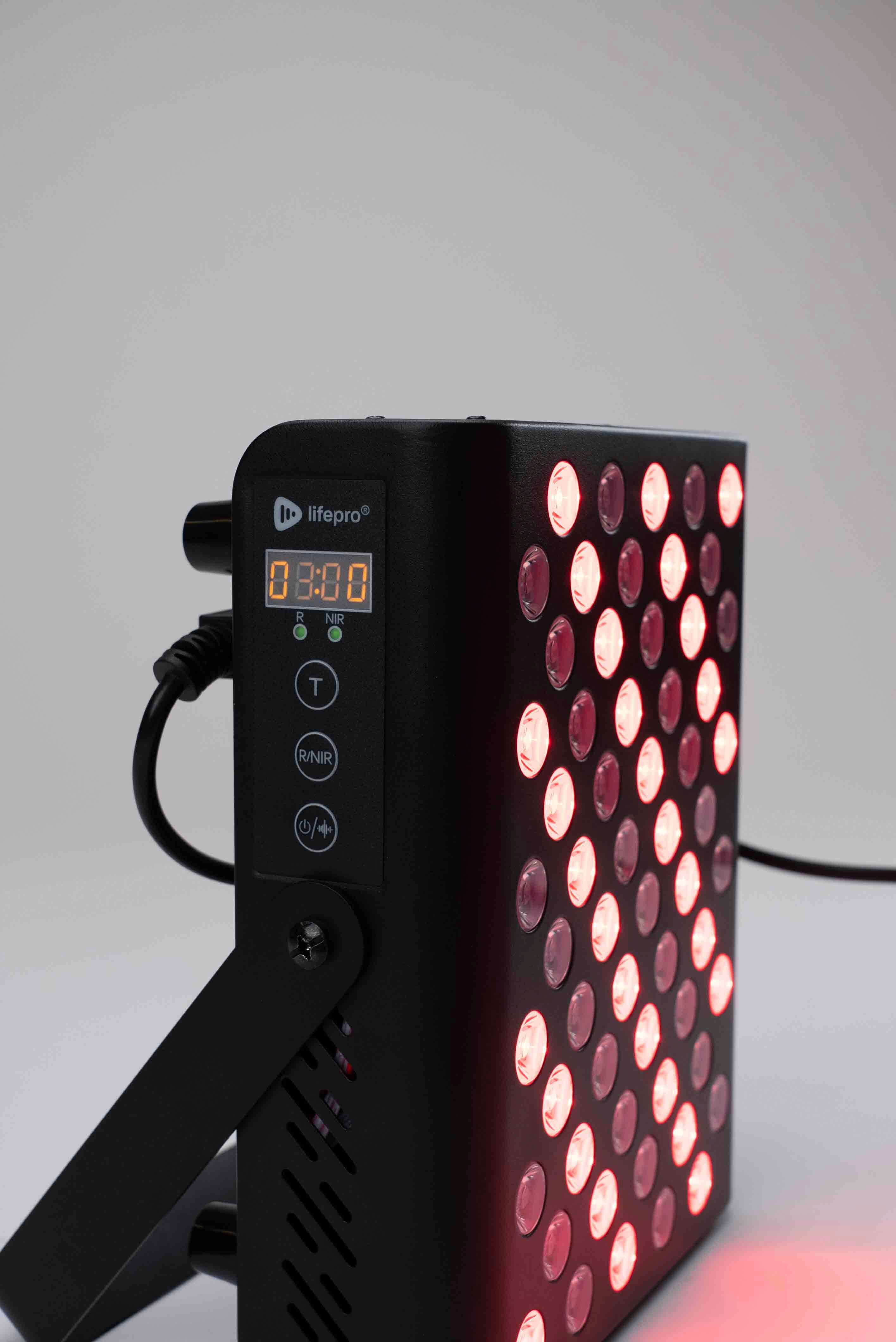 The text on the image reads "lifepro B:88 8 R NIR T R/NIR G."