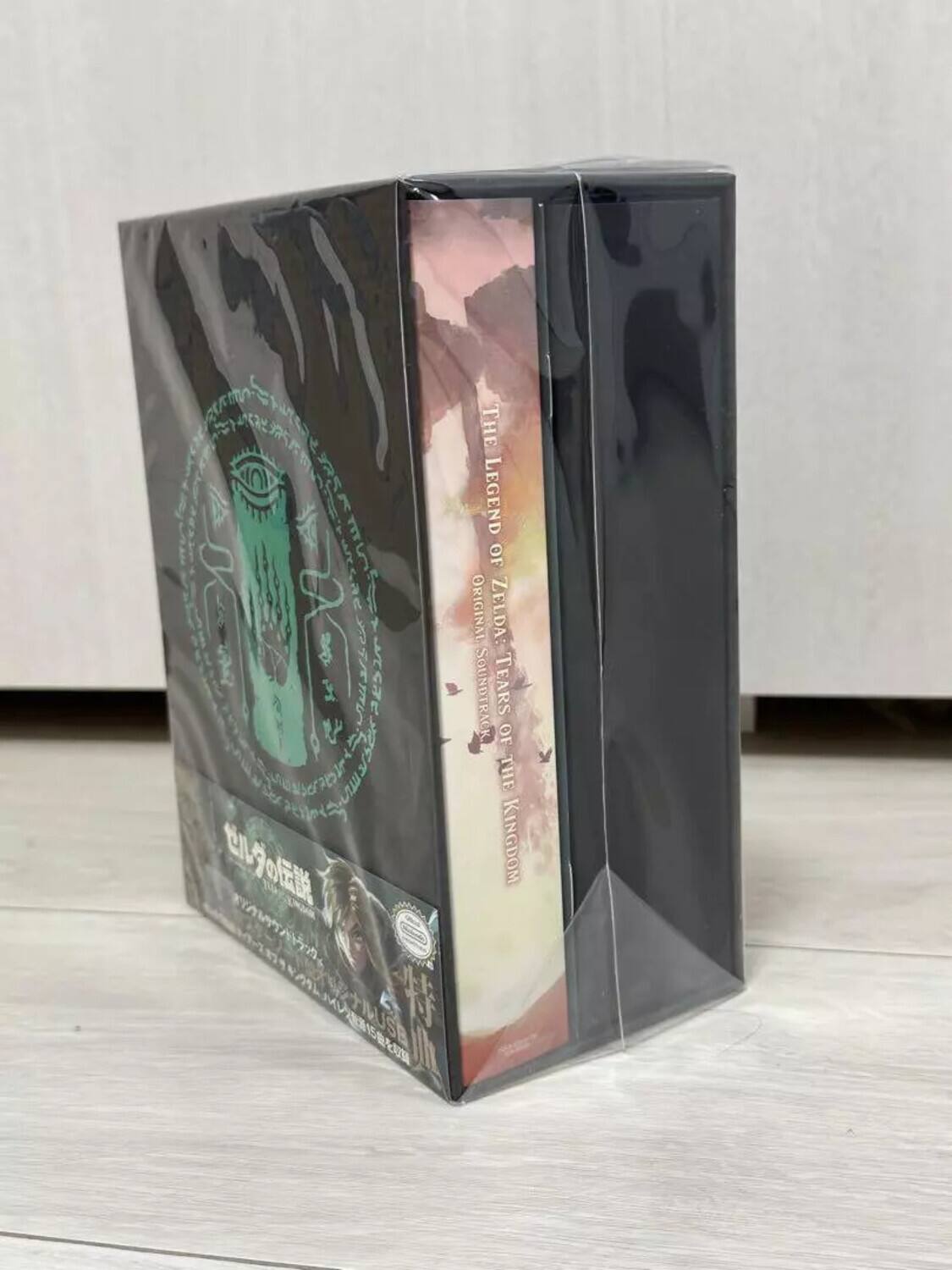 The Legend of Zelda: Tears of the Kingdom  
Original Soundtrack  
USB