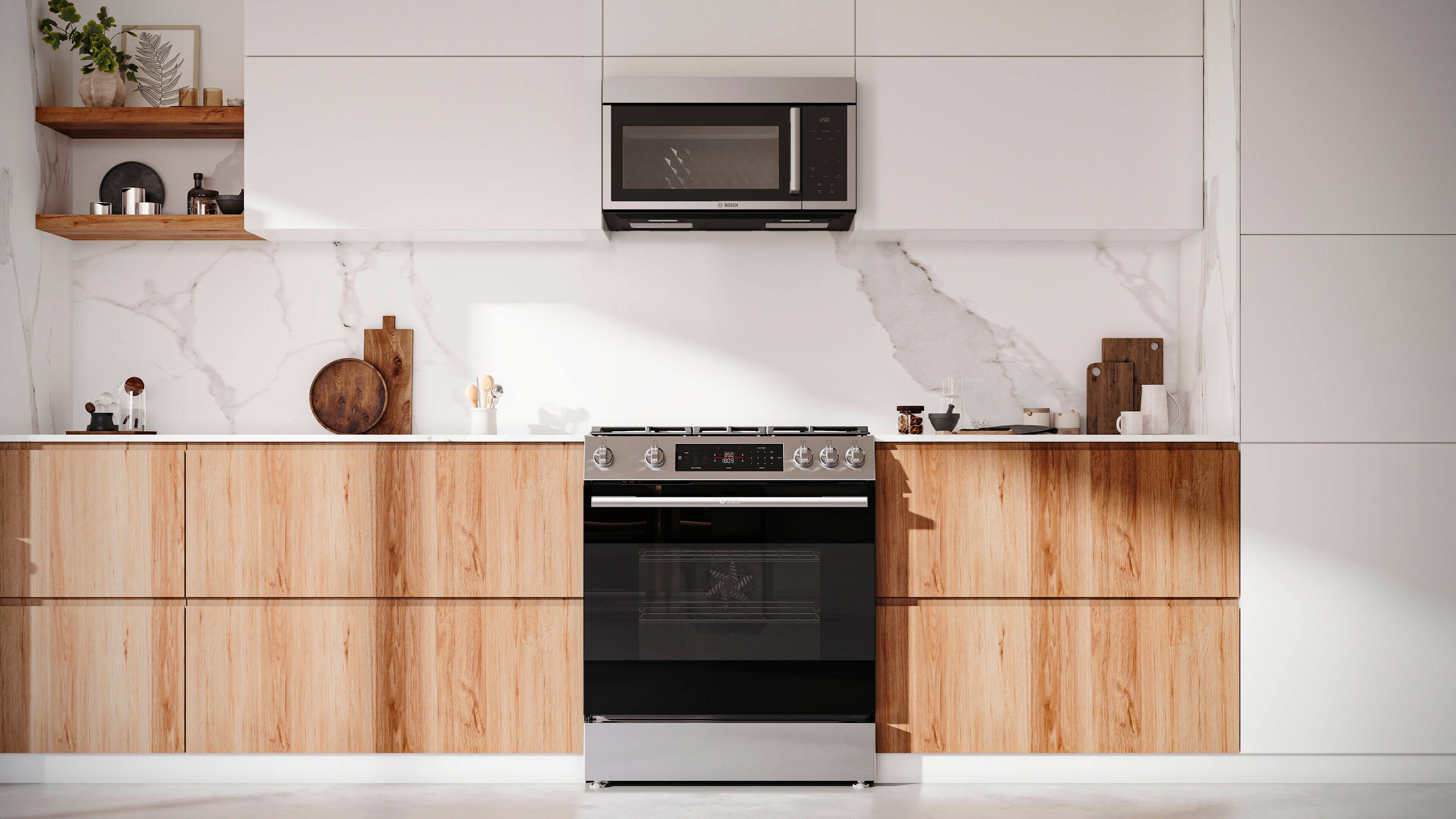 Alt View 14. Bosch - 300 Series 1.7 Cu. Ft. Over-the-Range Microwave with Sensor Cooking and Multi-Speed 300 CFM Vent - Stainless steel.