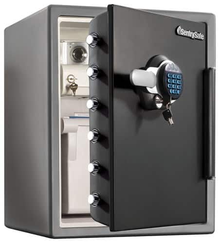 Front. SentrySafe - 2.05 Cu. Ft. Fire- and Water-Resistant Safe - Charcoal Gray.