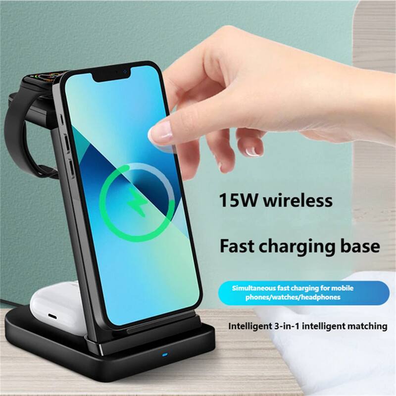 15W wireless Fast charging base  
Simultaneous fast charging for mobile phones/watches/headphones  
Intelligent 3-in-1 intelligent matching