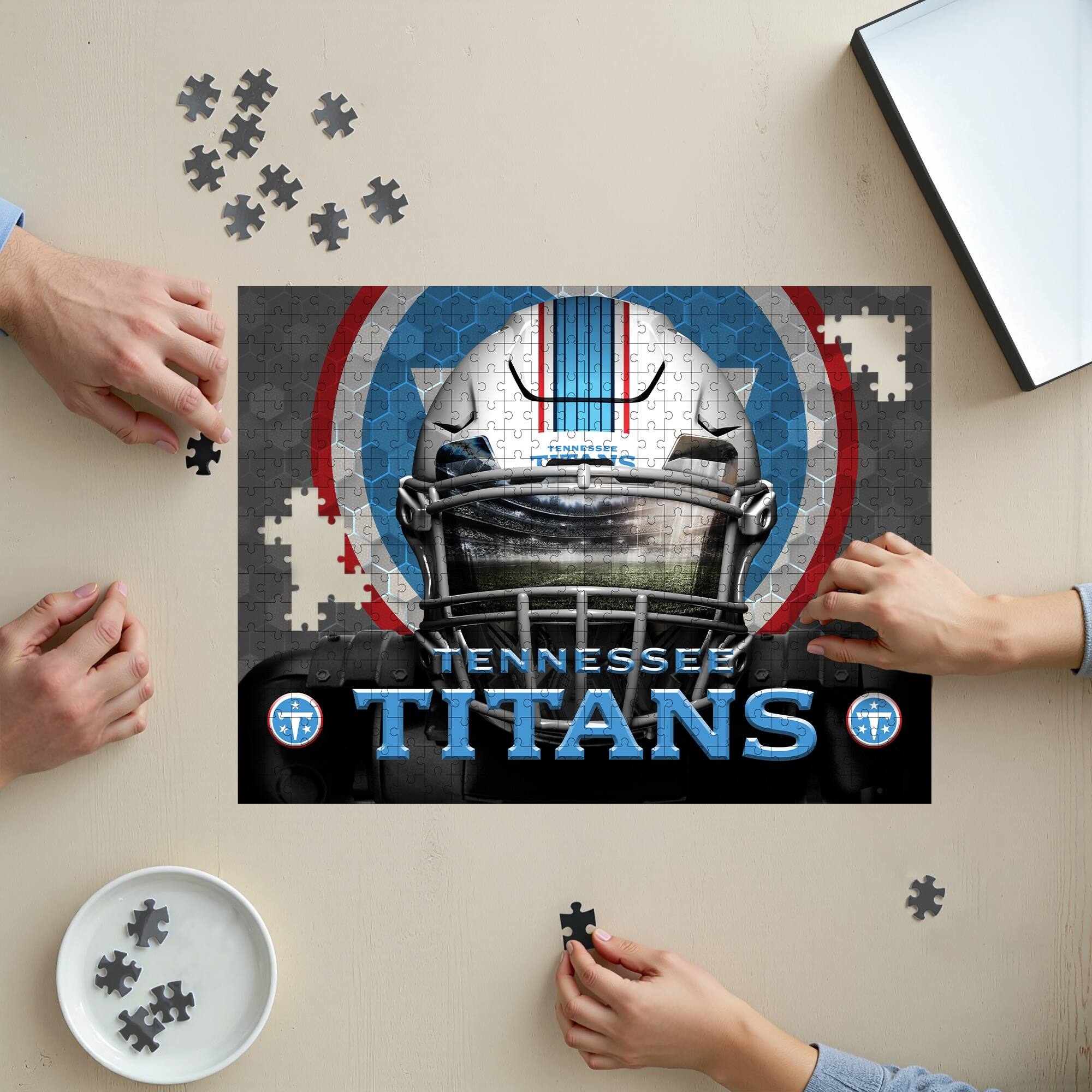 TENNESSEE TITANS