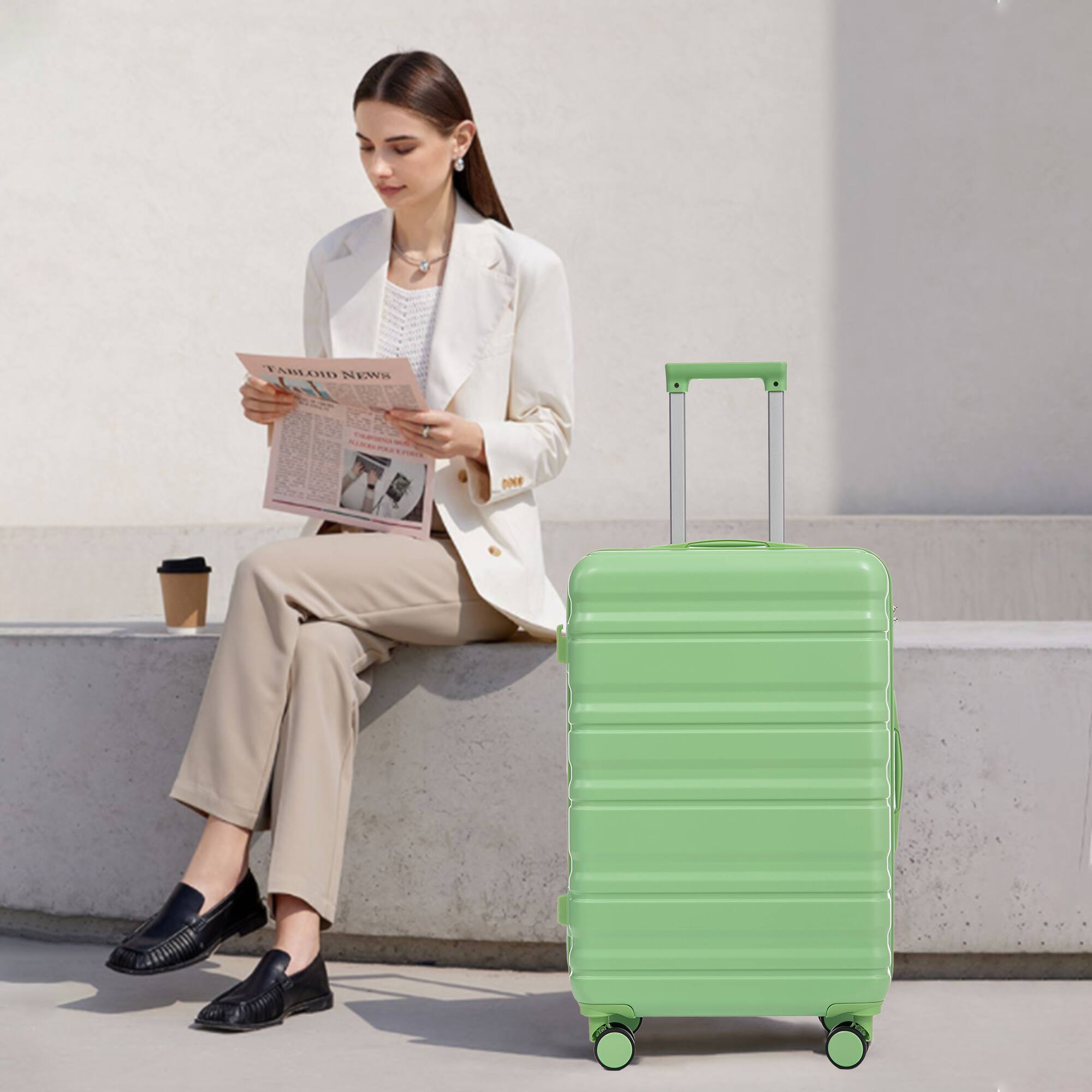 The text on the image reads: "TAHLOID NEWS"