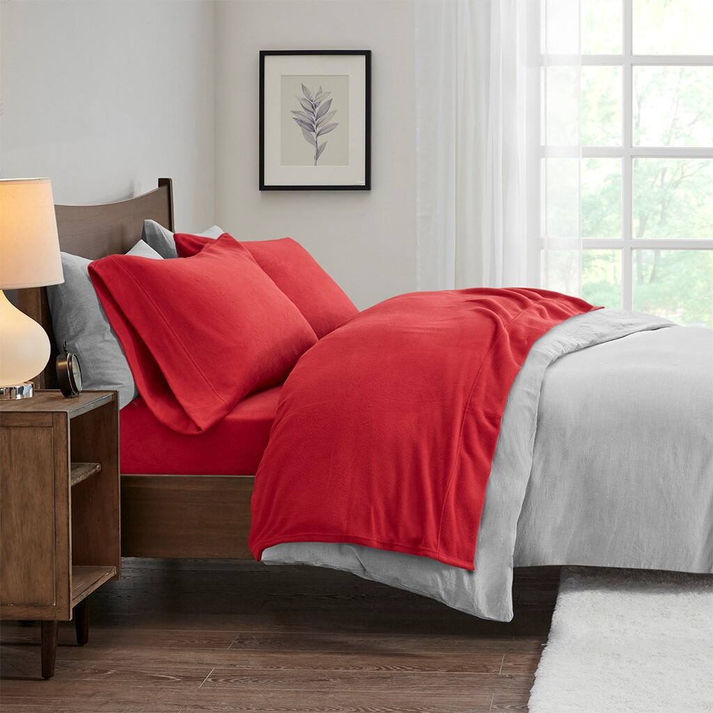 Alt View 1. Gracie Mills - Gracie Mills Lenora Microfleece Cozy Sheet Set - Red.