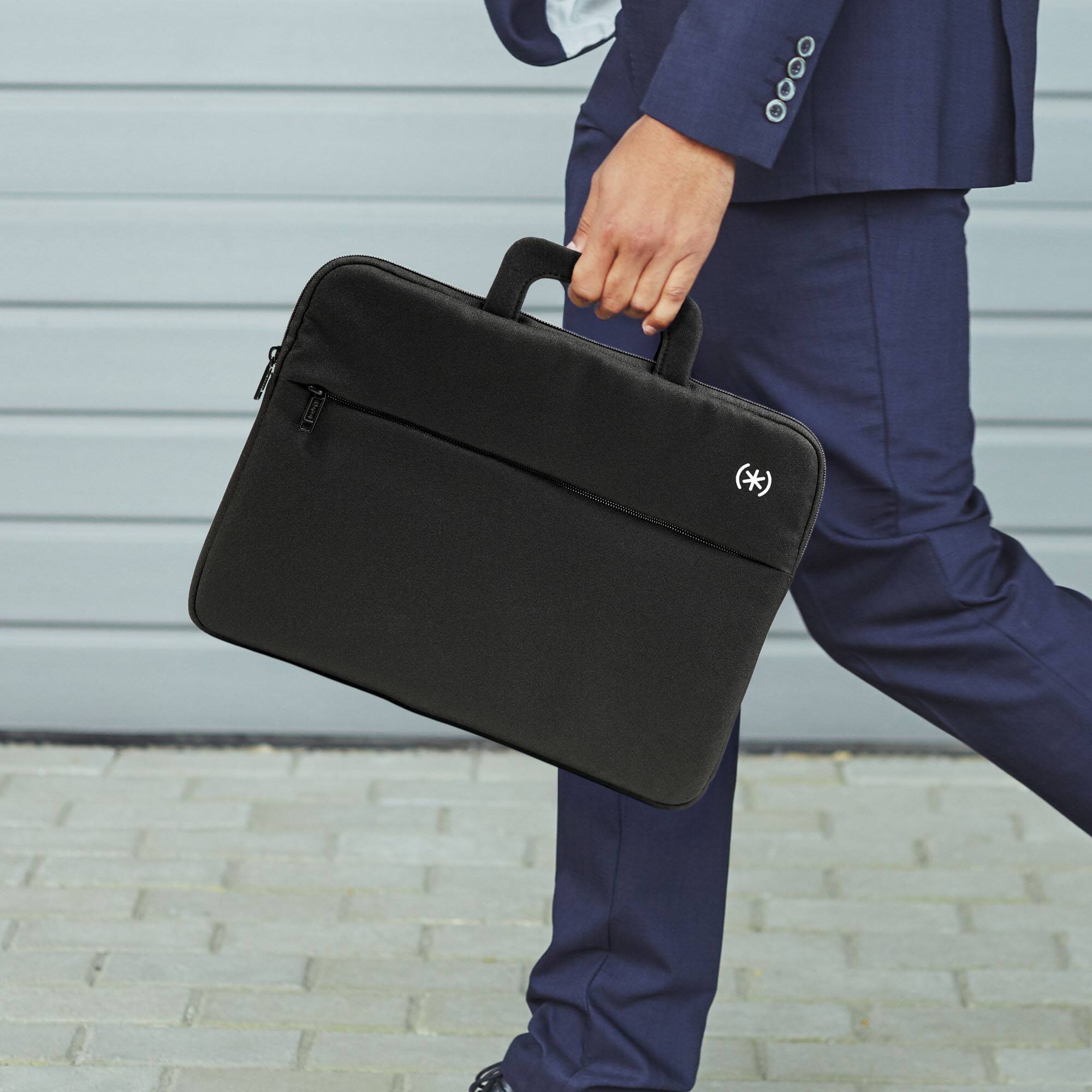 Alt View 5. Speck - Transfer Pro Pocket Protective Sleeve Universal 13"-14" with handle for MacBook computers, laptops and tablets - Black/White.