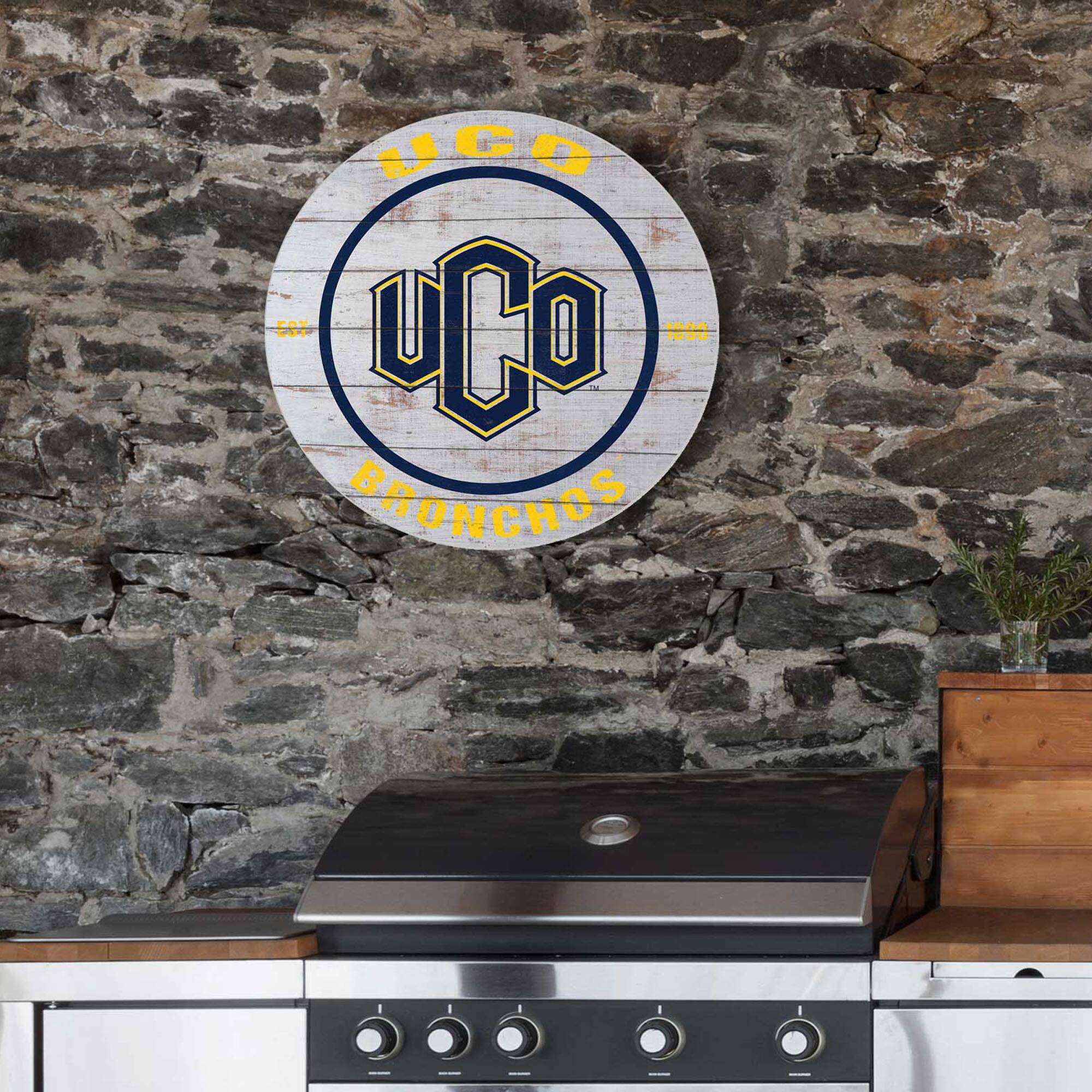 UCO  
EST 1890  
BRONCHOS