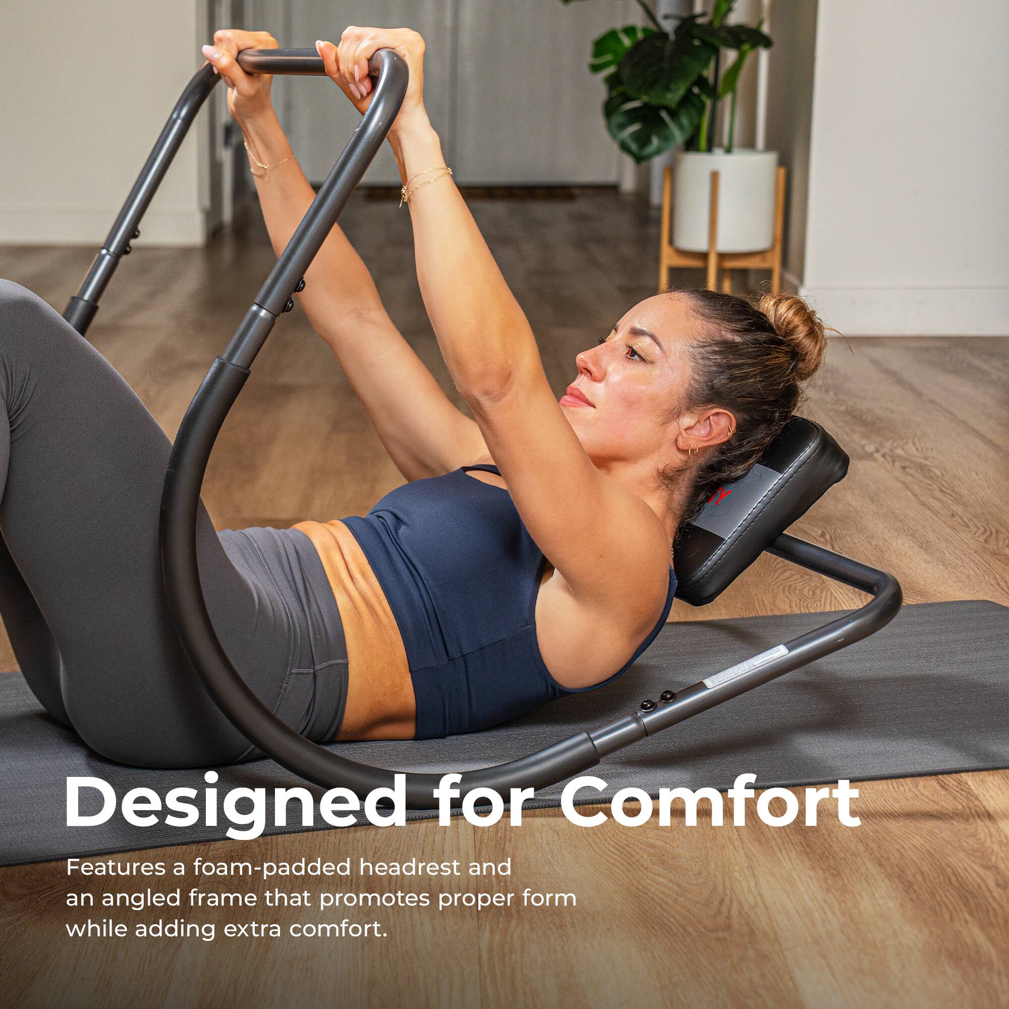 Designed for Comfort

Features a foam-padded headrest and an angled frame that promotes proper form while adding extra comfort.