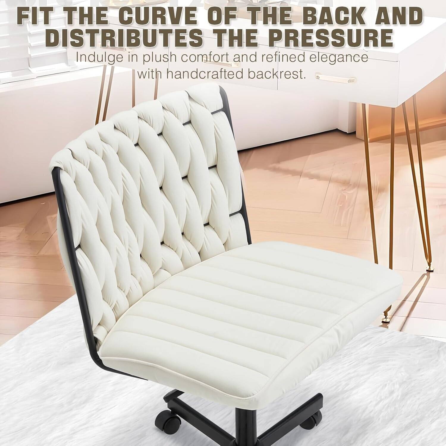 FIT THE CURVE OF THE BACK AND DISTRIBUTES THE PRESSURE

Indulge in plush comfort and refined elegance with handcrafted backrest.