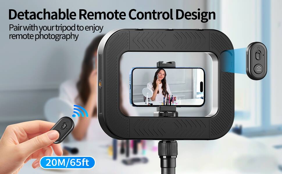 Detachable Remote Control Design  
Pair with your tripod to enjoy remote photography  
20M/65ft