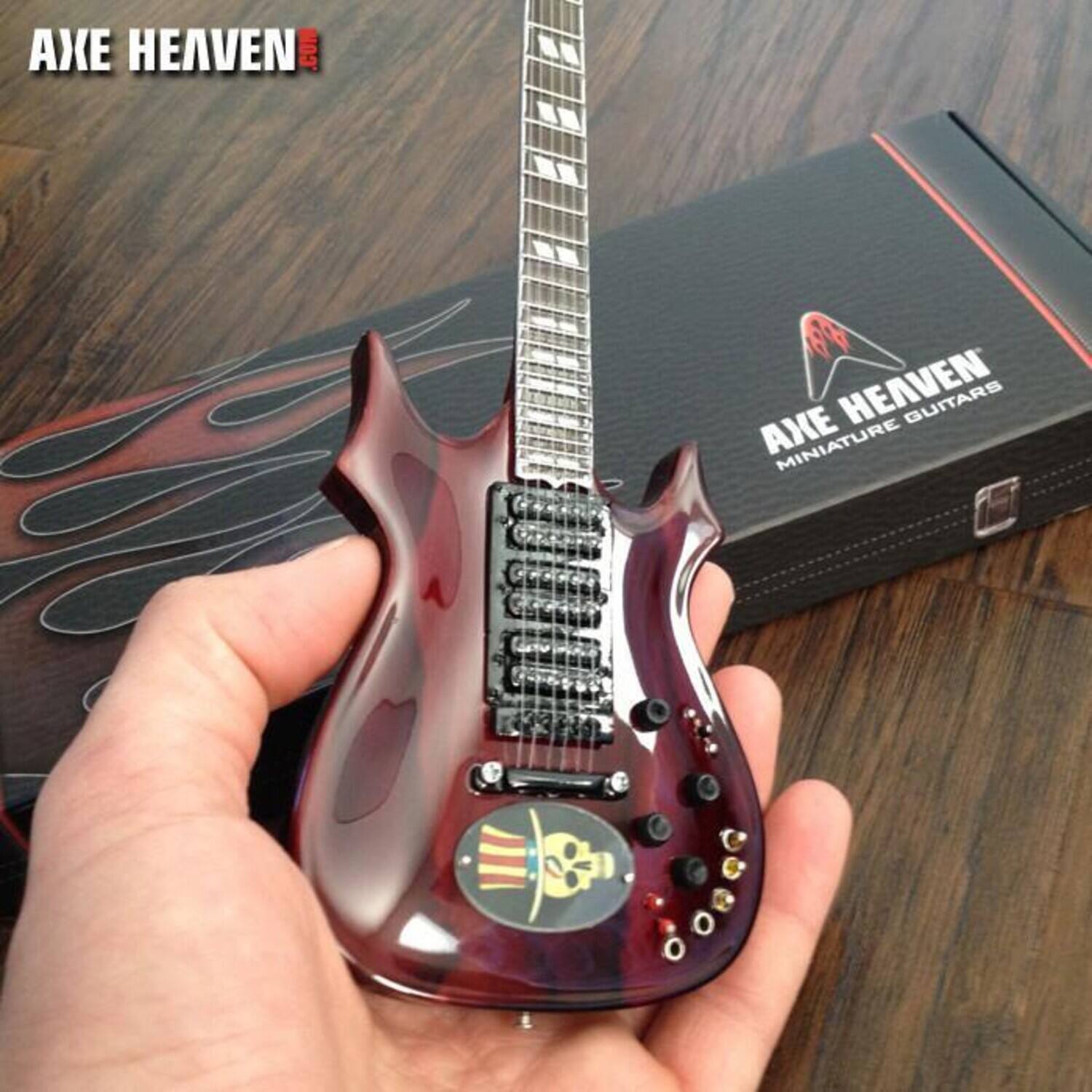 AXE HEAVEN  
MINIATURE GUITARS