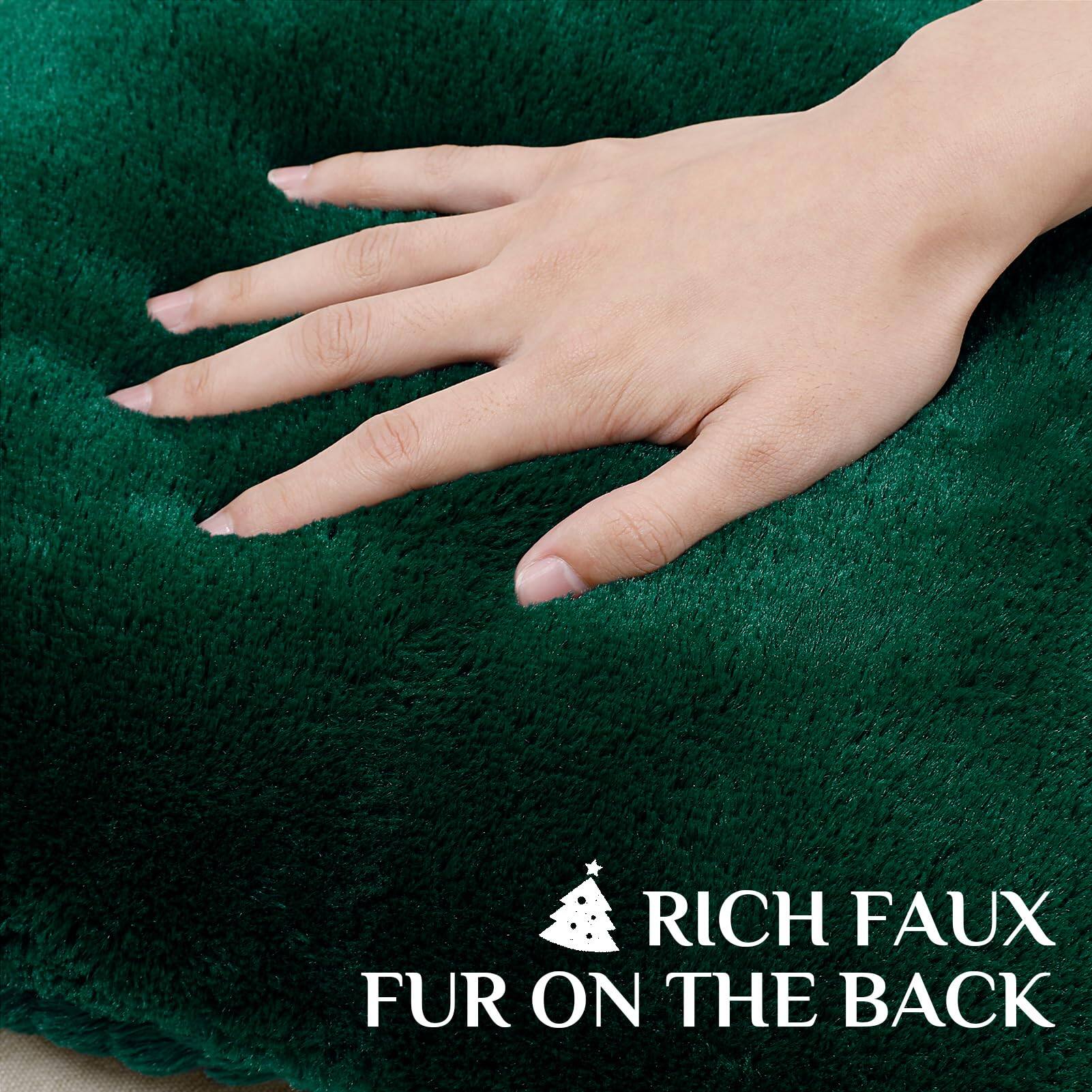 RICH FAUX FUR ON THE BACK