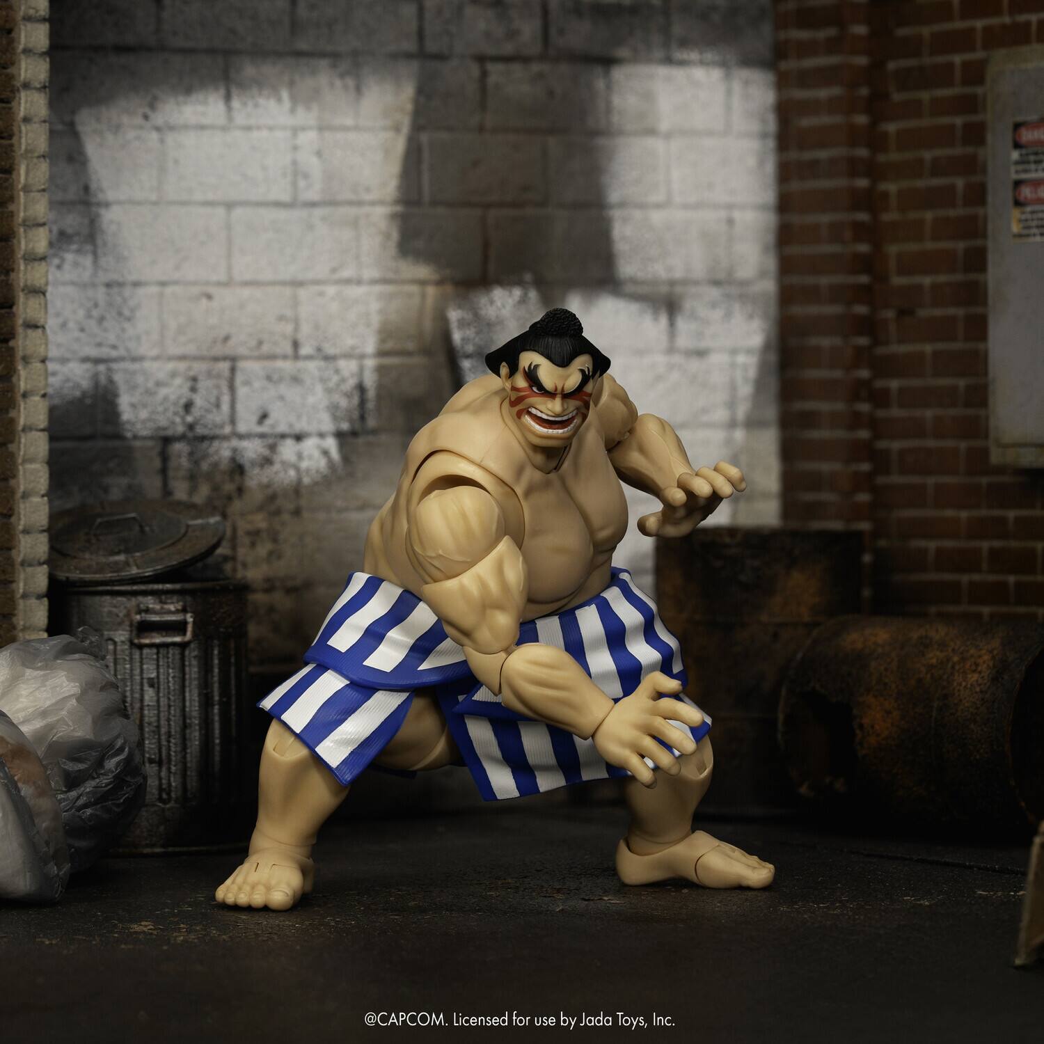 ©CAPCOM. Licensed for use by Jada Toys, Inc.