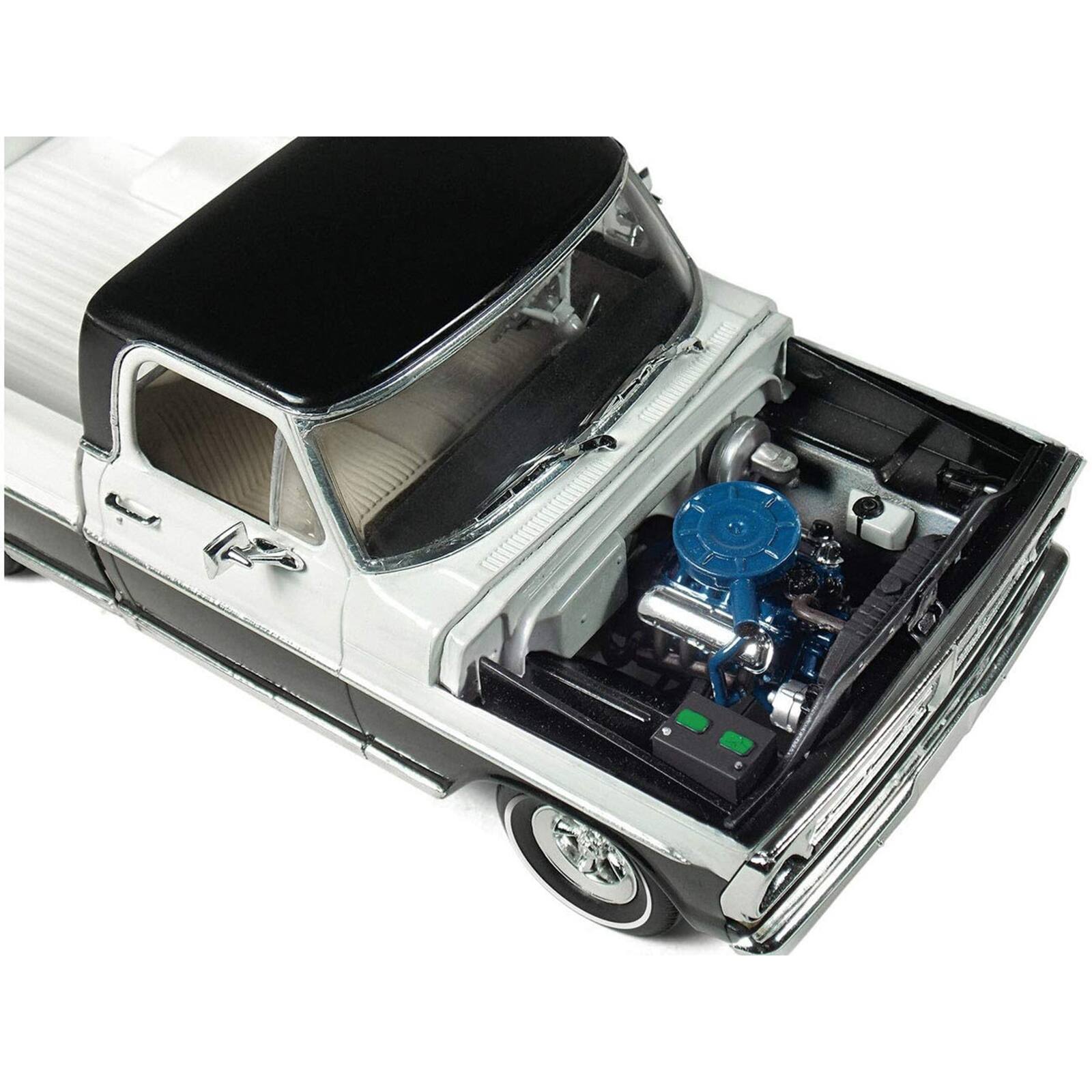 Moebius Models Skill 3 Model Kit 1972 Ford Sport Custom Pickup Truck 1/ ...