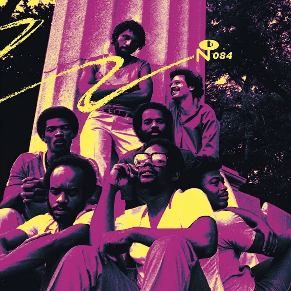 Front. Maxx Traxx: Third Rail [LP].