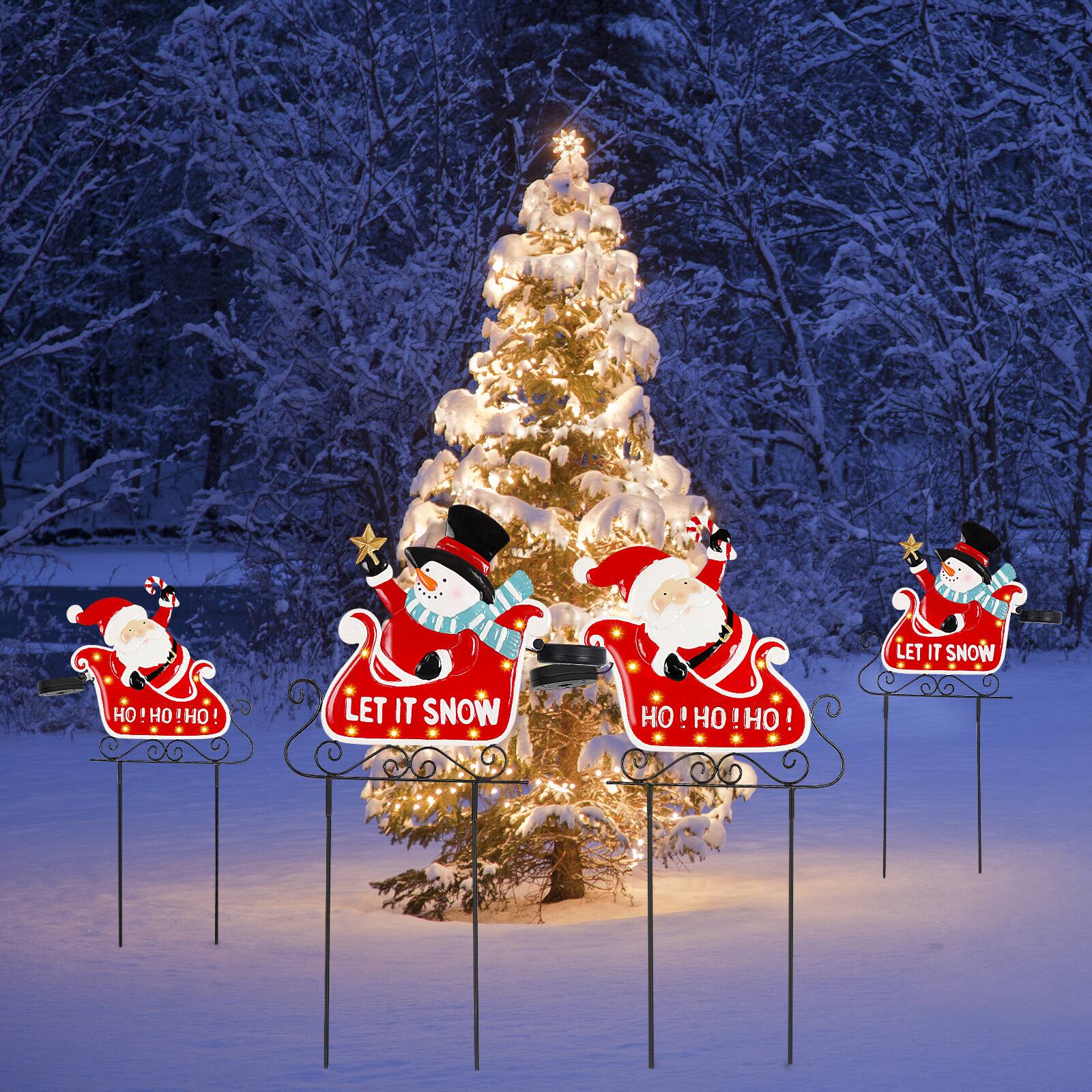 LET IT SNOW  
HO! HO! HO!  
LET IT SNOW  
HO! HO! HO!