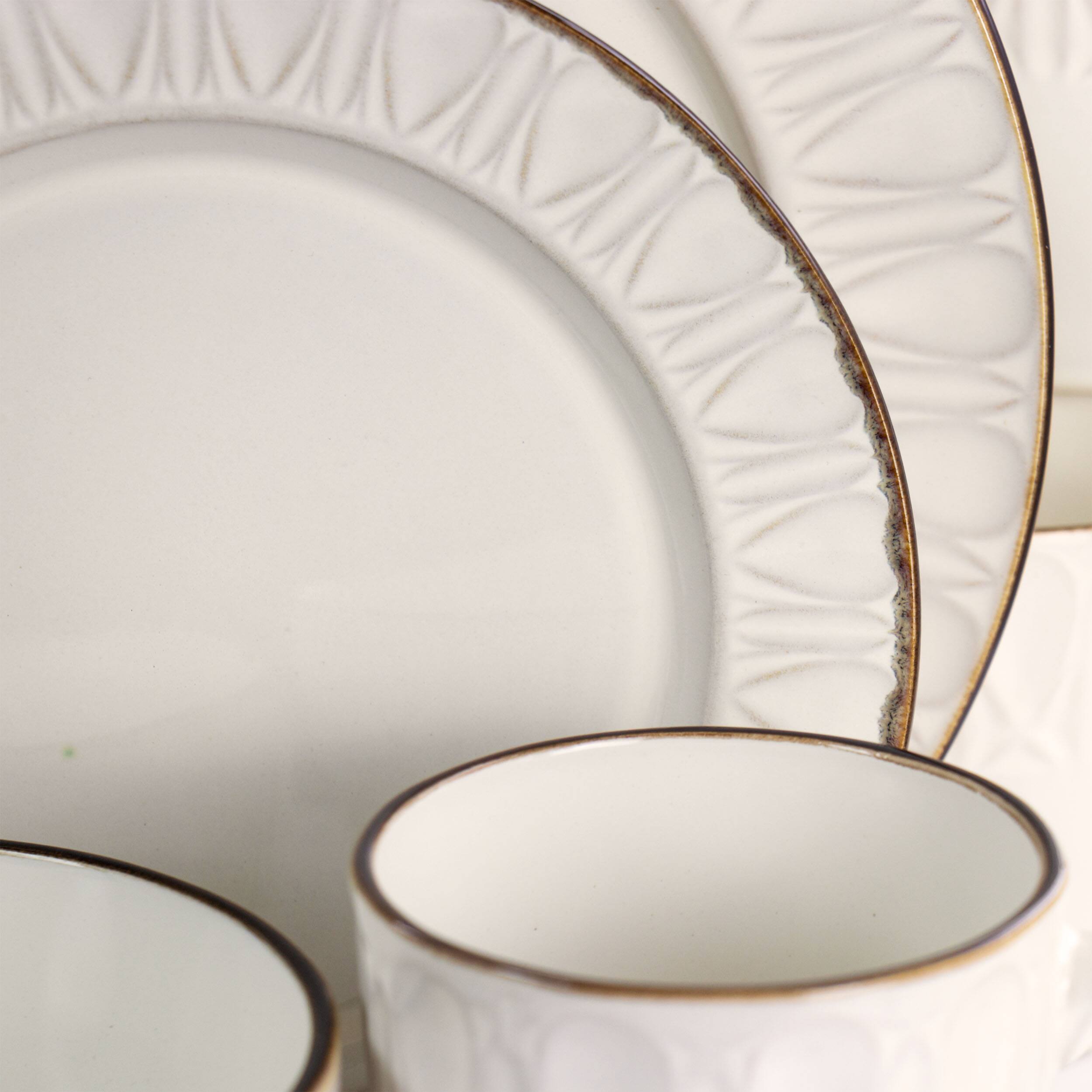 Alt View 5. Gibson - Gibson Elite Golden Halo 16 Piece Stoneware Dinnerware Set - White.