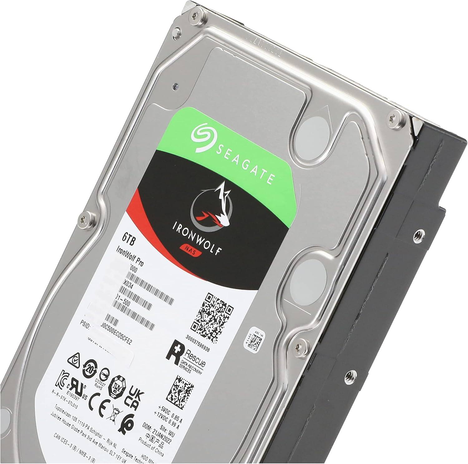 SEAGATE  
6TB IronWolf Pro  
PSID: JOC30DEC0RF2  
30005798630  
RESCUE  
Tuppleria 10119 PA  
Jubilares 15  
+5VDC 1  
+12VDC 0.99A  
12VDC 0.85A  
DOM: 0.99A  
Schighal Sie: CAN  
Park 21JAN2022  
UN 1  
Product of China  
MA-97  
Seagate  
EY D Testw HOD t