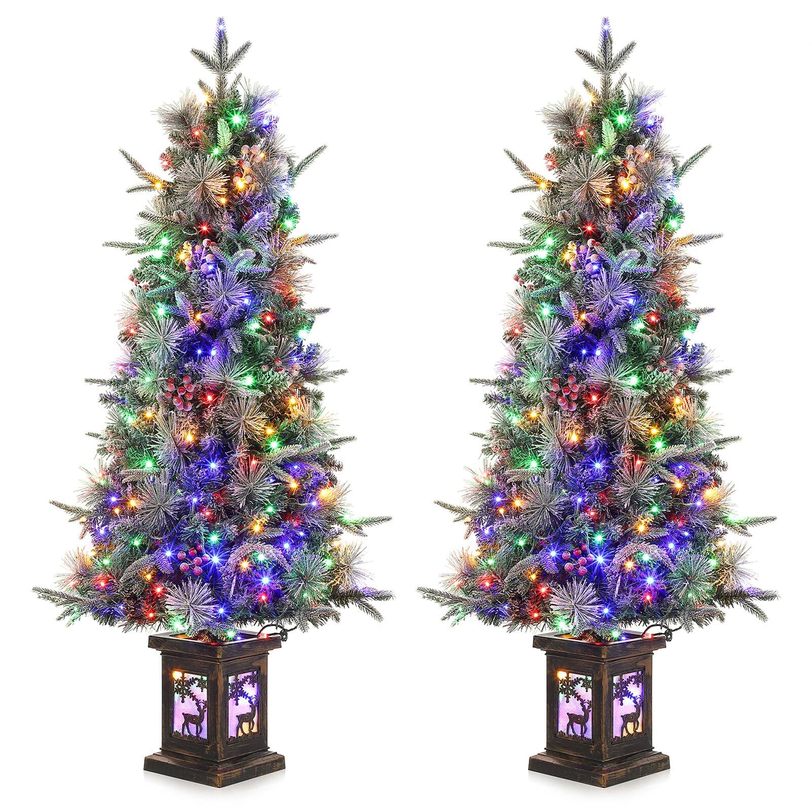 Alt View 3. Acekool - 4.5-Foot Tall Christmas Tree with 200 LED Lights, Two-Color switchable Christmas Tree Lights, with Snowflake Berries - Green.