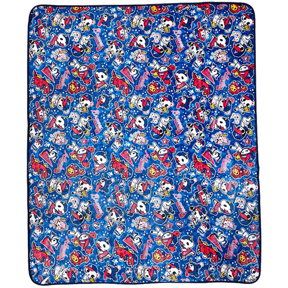 Front. tokidoki - Atlanta Braves 60" x 50" Plush Blanket - Multicolor.