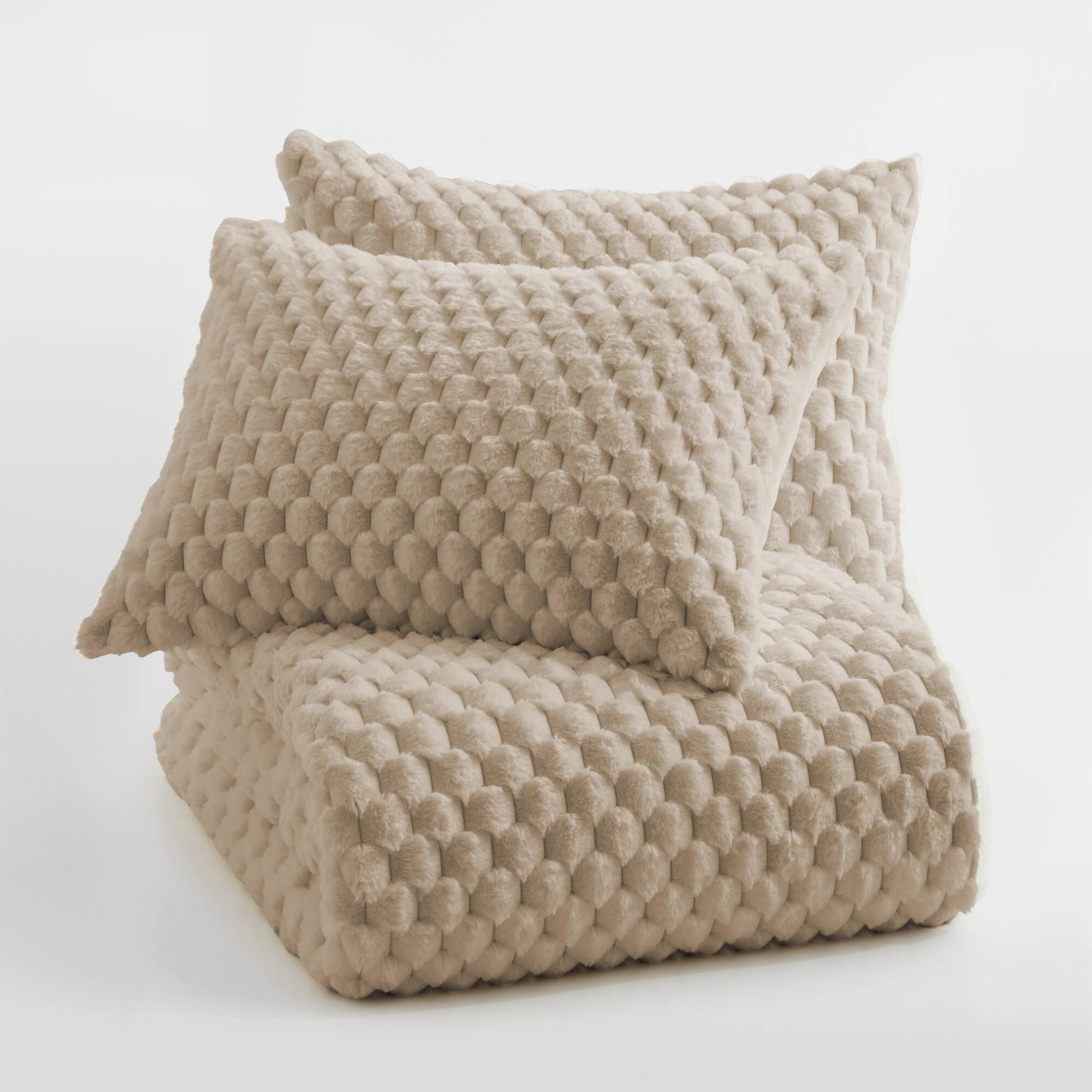 Alt View 3. Peace Nest - Peace Nest Faux Rabbit Fur Comforter Set, Ultra Soft Down Alternative Bedding Set, Kahkai, Queen - Kahkai.