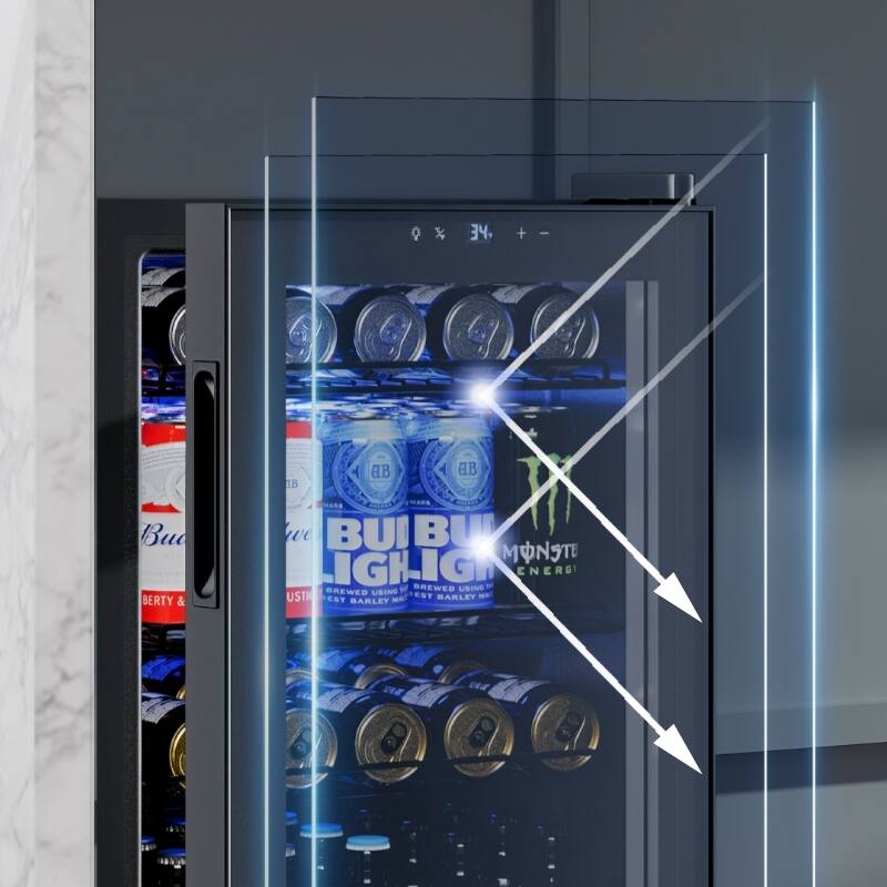 BUIBU LIGHT  
BREWED USING THE BEST BARLEY MALT  
MONSTER ENERGY