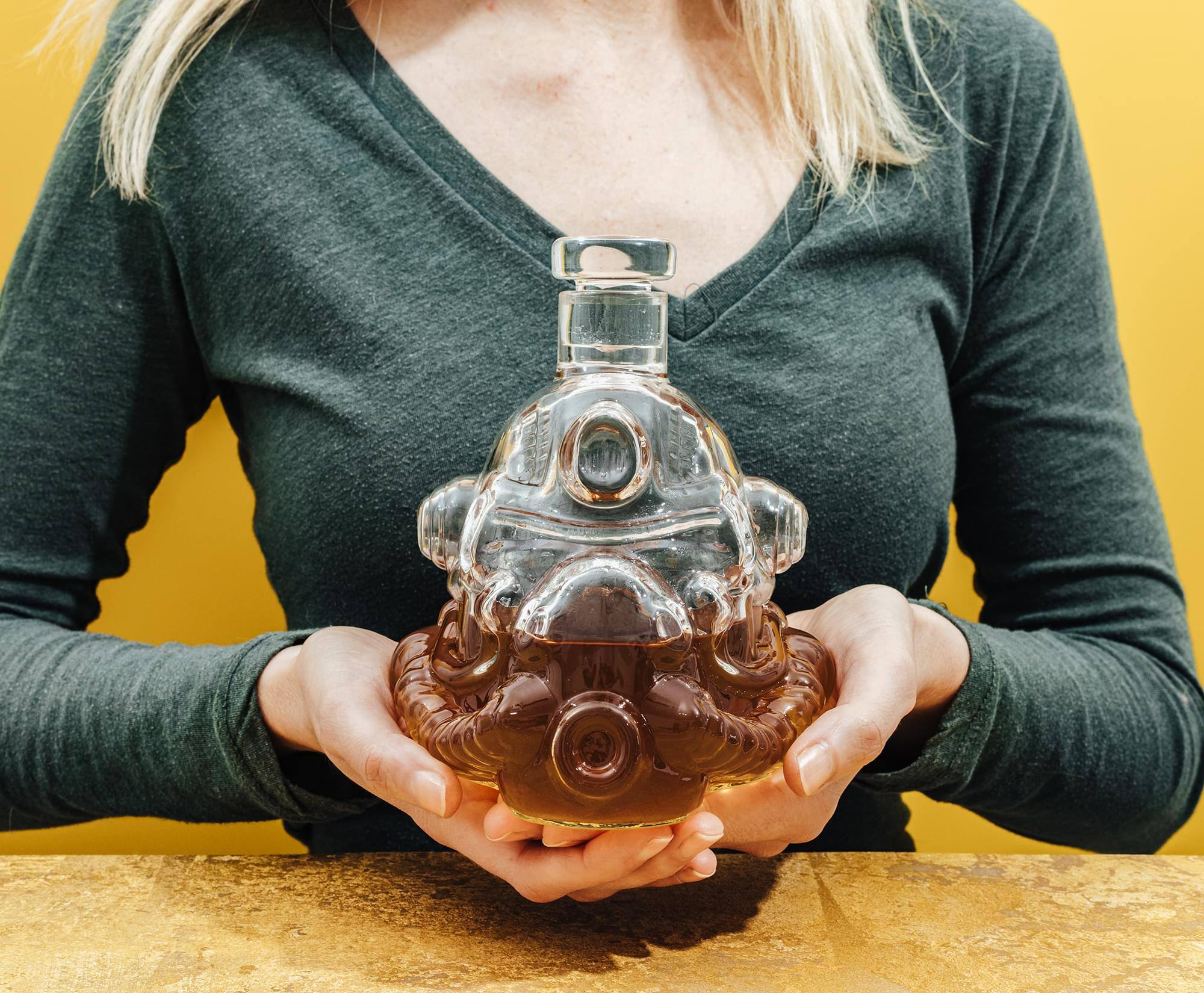 Alt View 4. Toynk - Fallout Brotherhood of Steel 5-Piece Whiskey Decanter Set With Glasses - Multi-Colored.