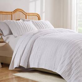 Hivvago - King size 3-Piece Quilt Set with 2 Pillow Shams 100% Cotton Ruffles - White