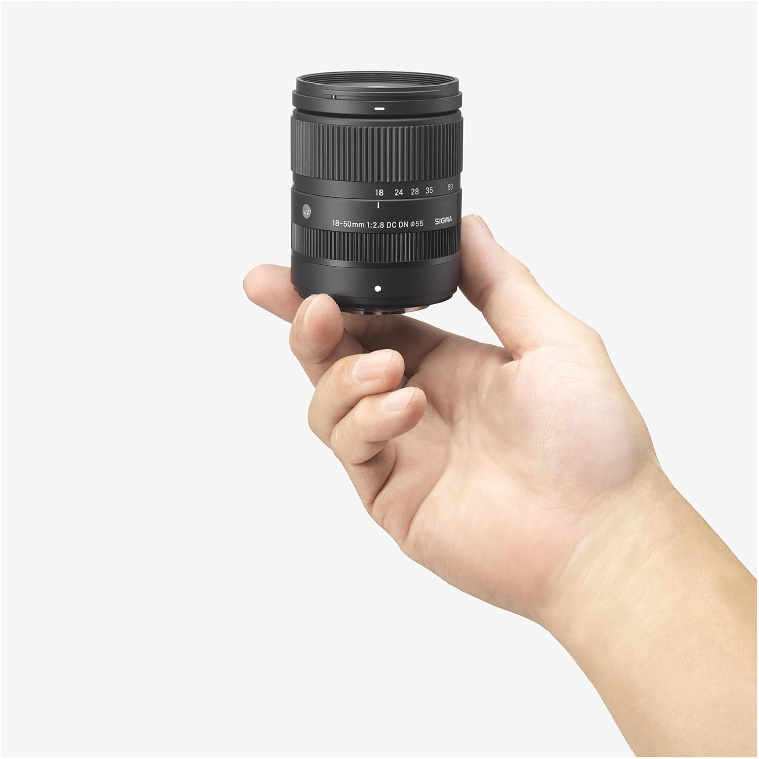 35 5 18 24 28 18 50mm 1:2.8 DC DN 55 SIGMA