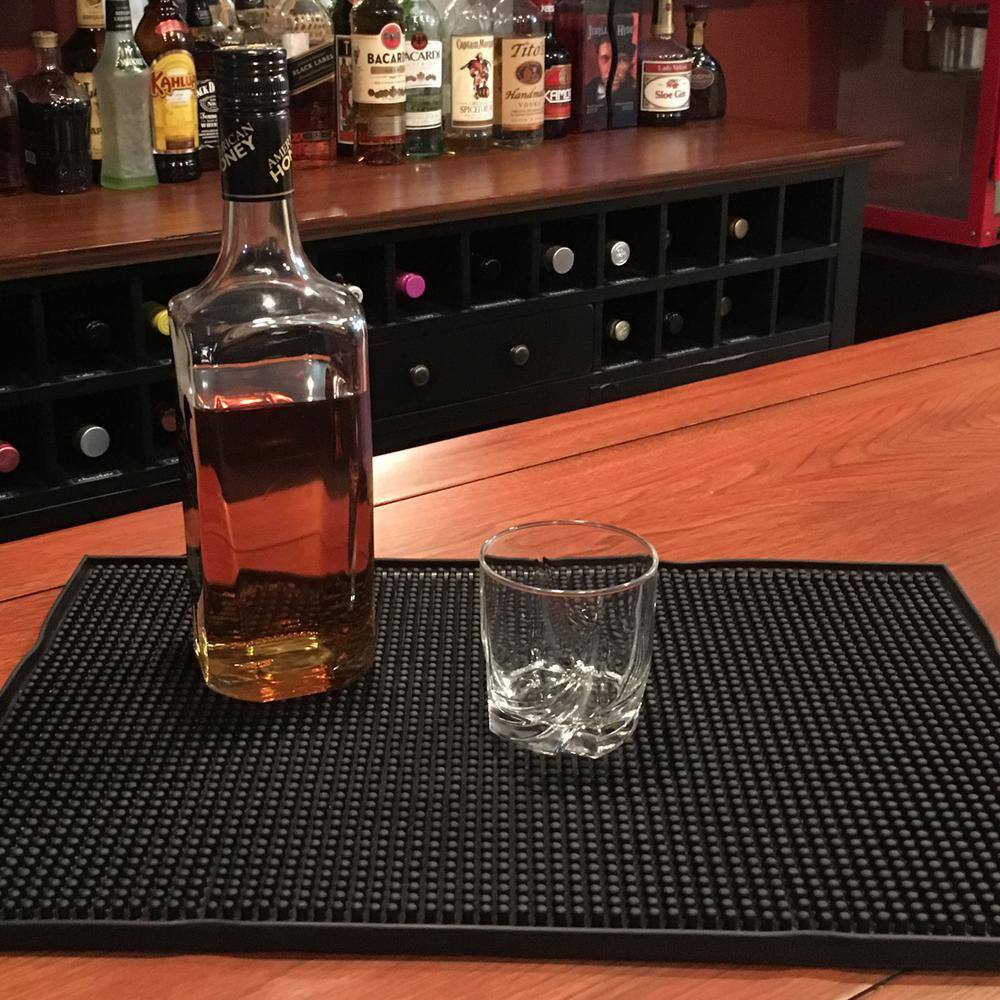 Kahlua, Bacardi, Bacardi, Tito's, Captain Morgan, Saloon