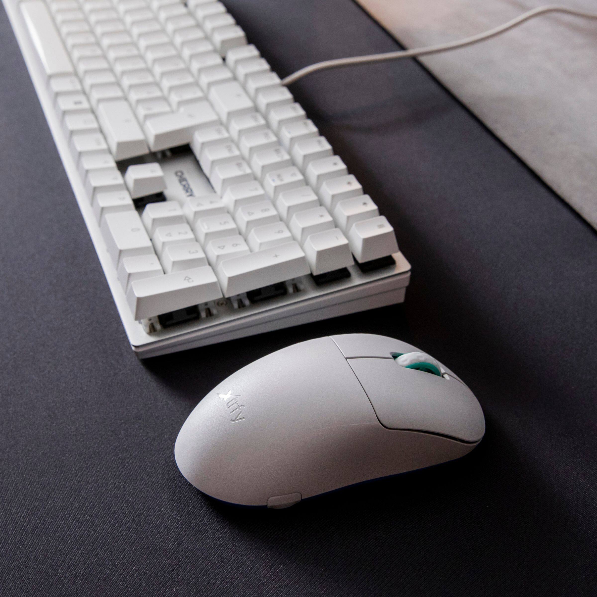 CHERRY KC 200 MX Wired Keyboard MX2A SILENT RED /Bronze Housing