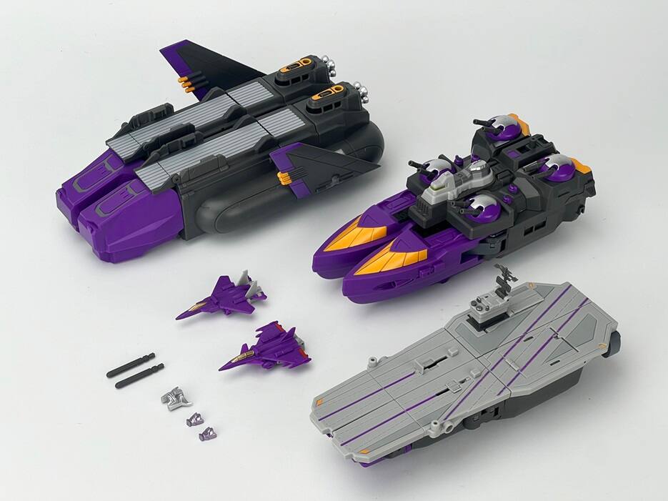 Alt View 6. Transformers - MB-21 Tsunami | Fans Hobby.