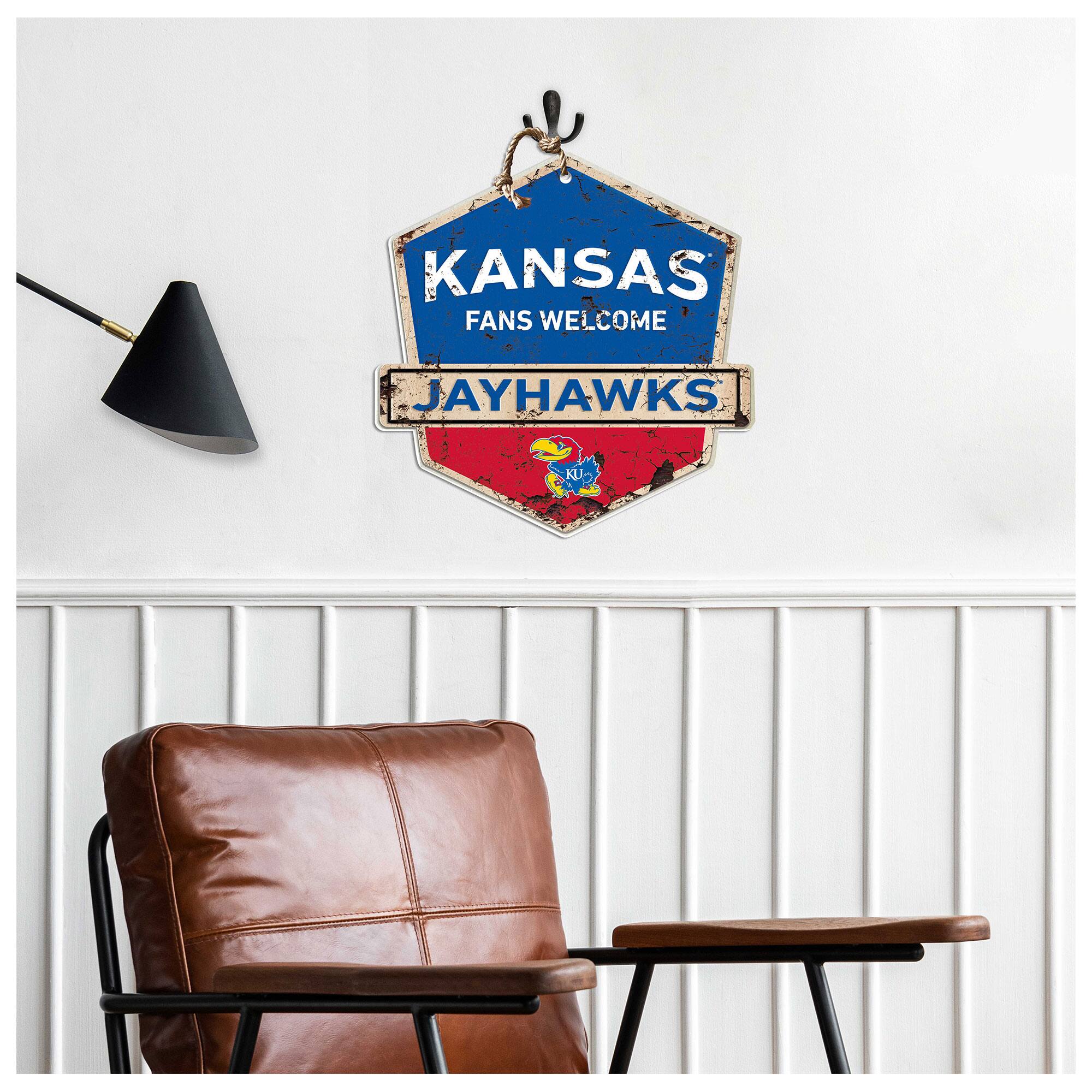 KANSAS FANS WELCOME JAYHAWKS
