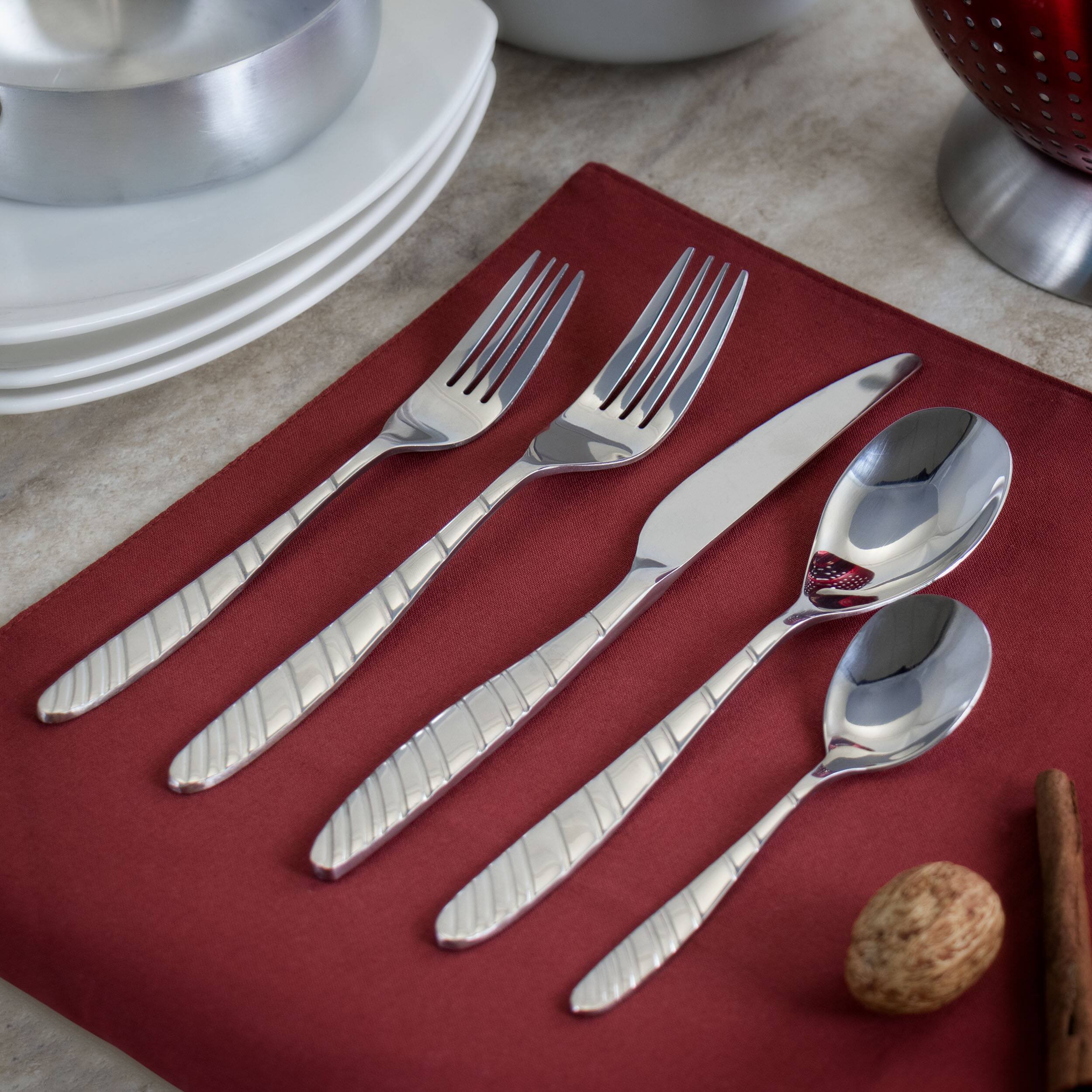 Alt View 4. MegaChef - MegaChef La Vague 20 Piece Flatware Utensil Set, Stainless Steel Silverware Metal Service for 4 in Silver - Silver.