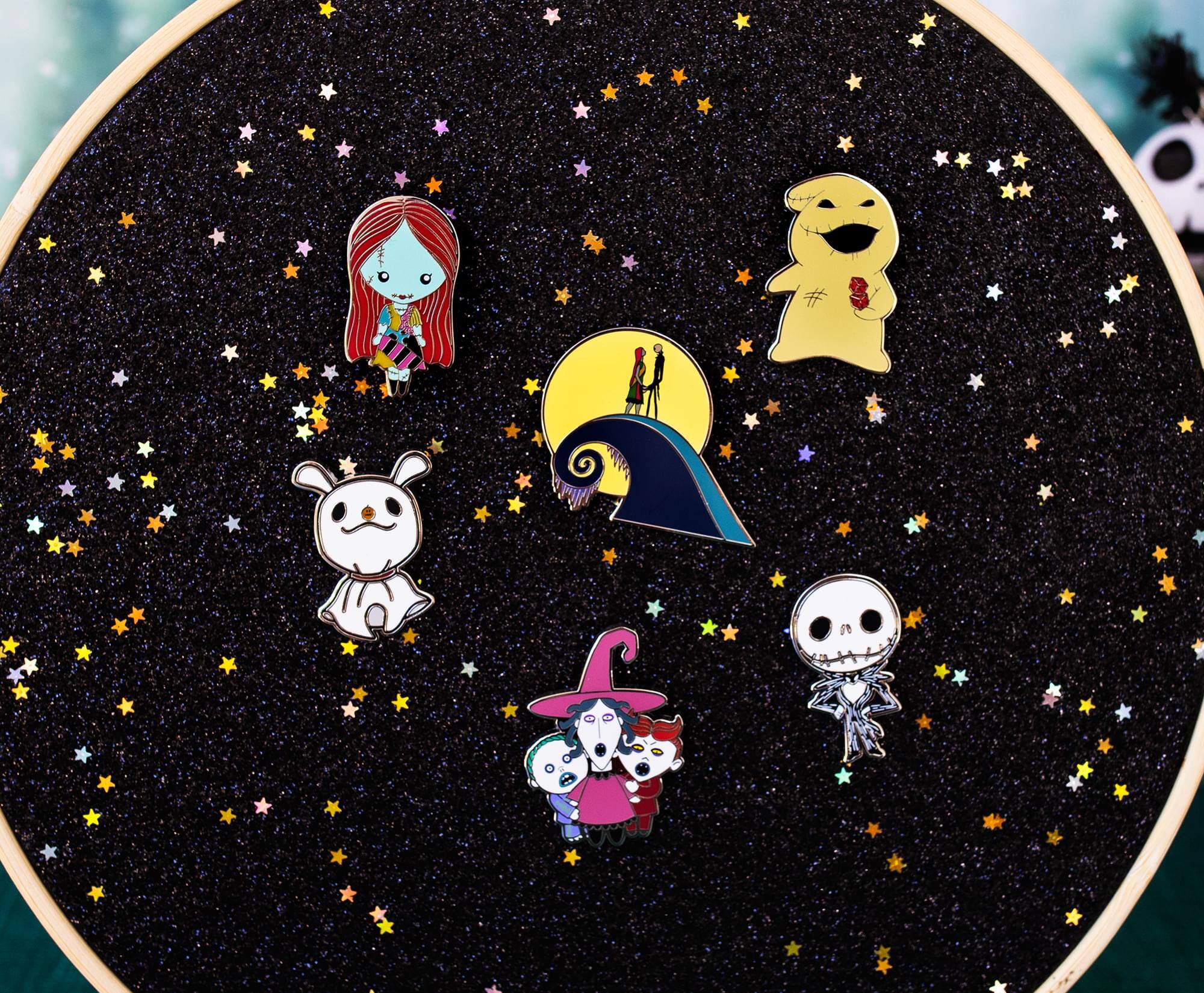 Alt View 10. Disney - Disney Nightmare Before Christmas 6-Piece Enamel Pin Set | SDCC 2022 Exclusive - Black.