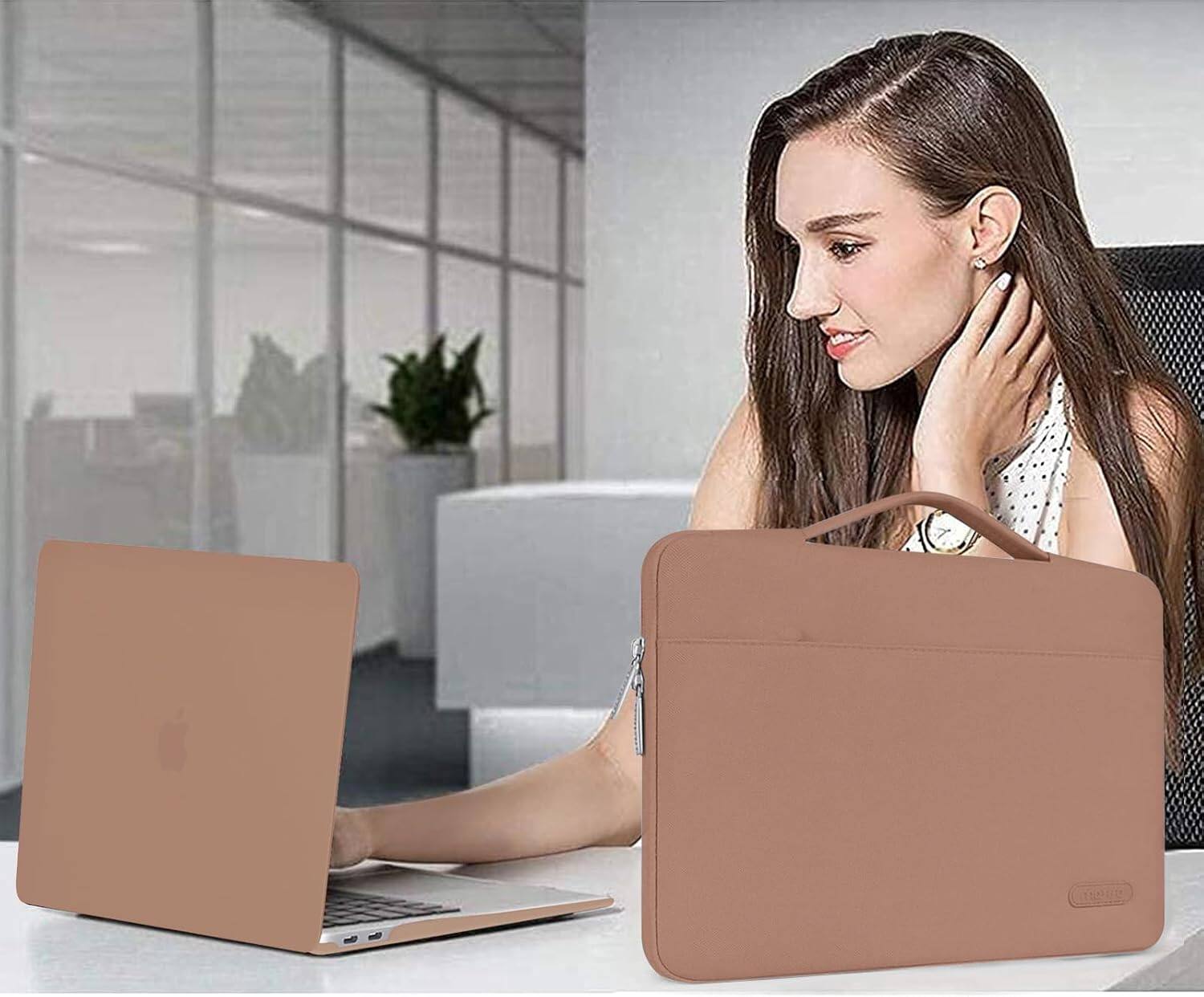 Alt View 3. mosiso - 5-in-1 MacBook Air 13 Case and Sleeve Kit A2337/A2179/A1932 - Caramel Brown.