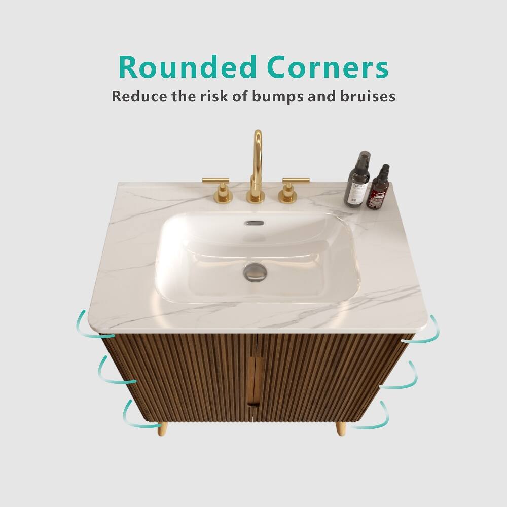 Rounded Corners  
Reduce the risk of bumps and bruises