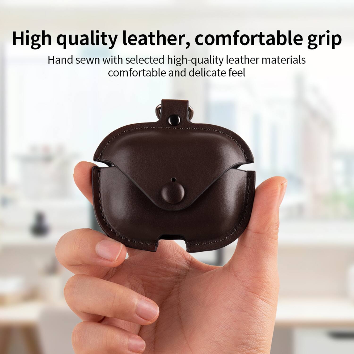 High quality leather, comfortable grip

Hand sewn with selected high-quality leather materials, comfortable and delicate feel