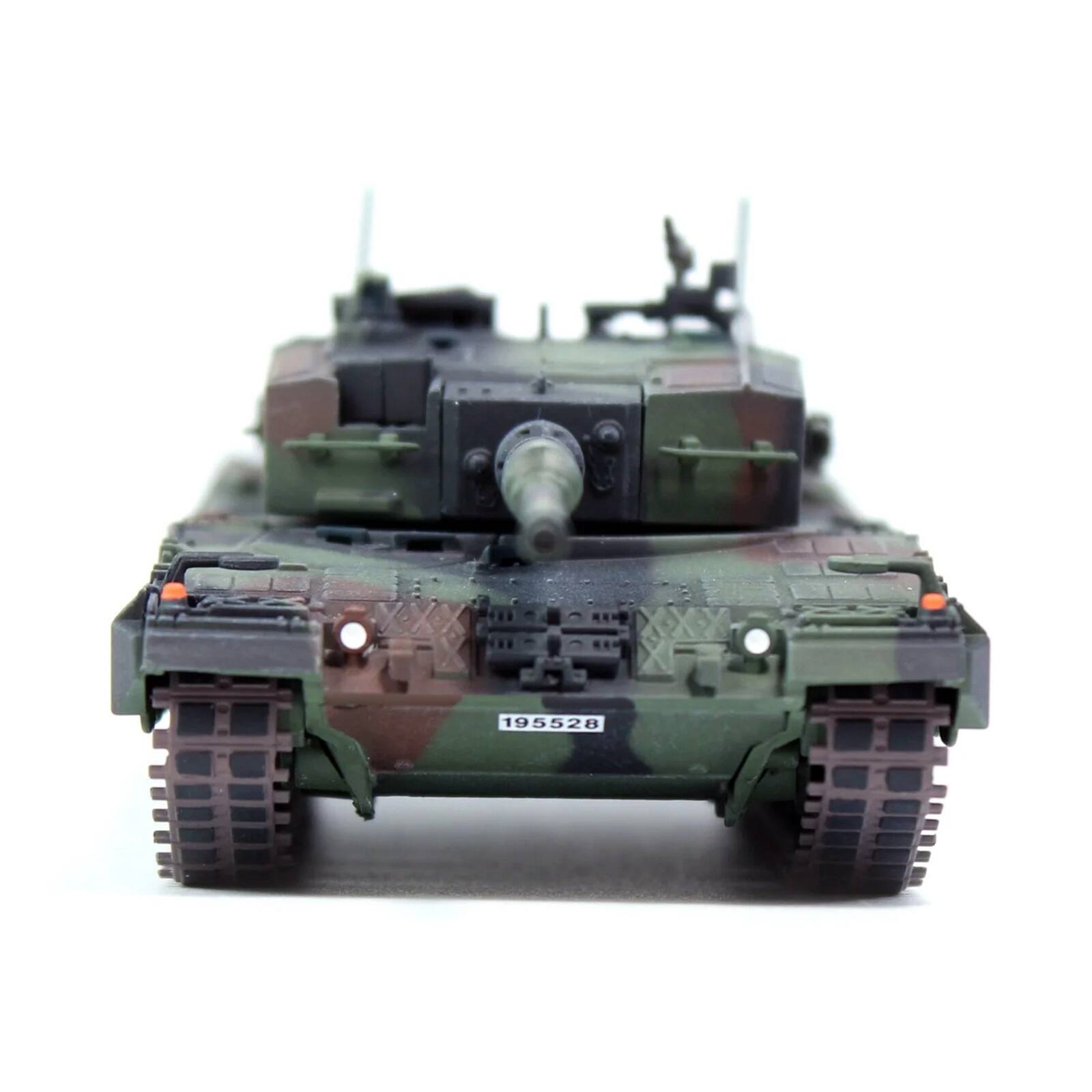 Alt View 4. Panzerkampf - Leopard 2A4 Main Battle Tank "Turkey-Syria Border" (2016) Turkish Army 1/72 Diecast Model by Panzerkampf.