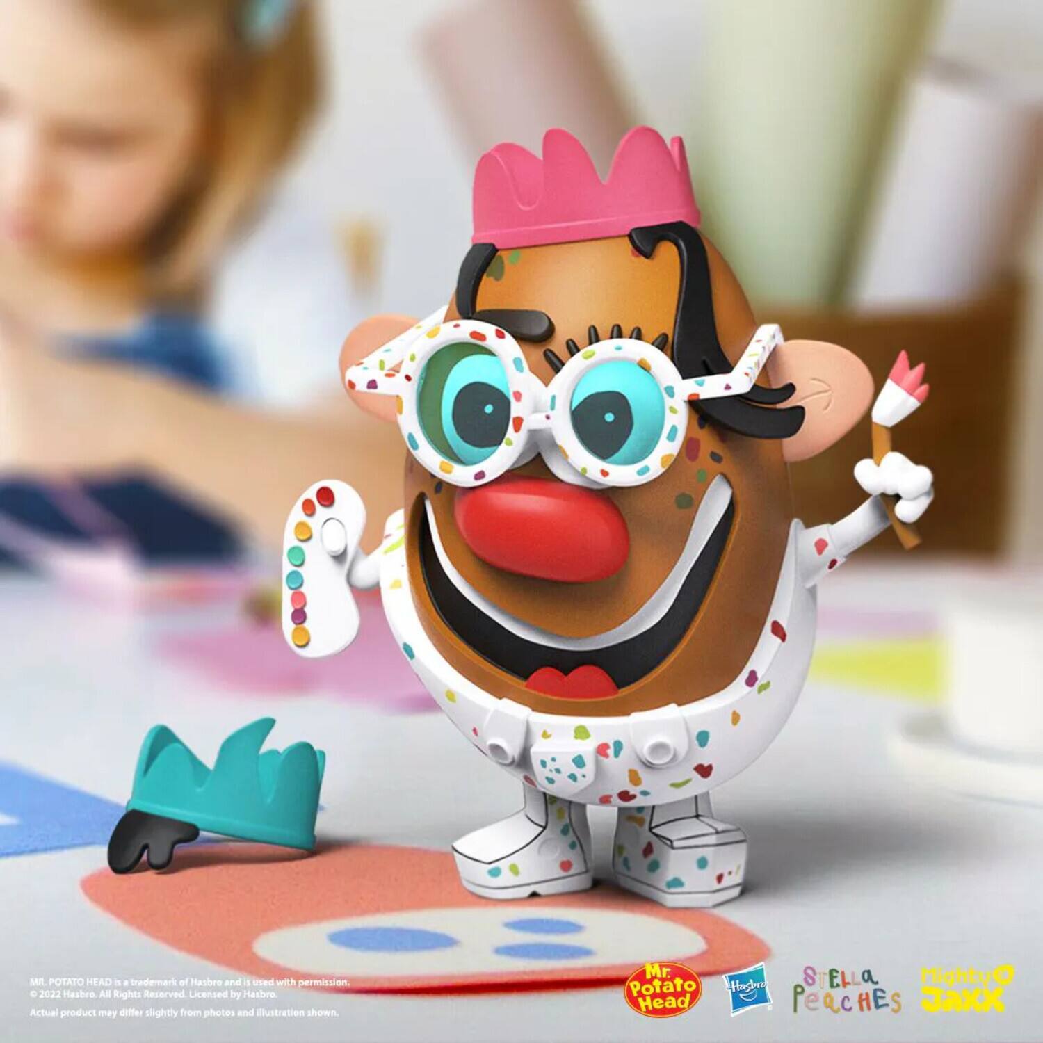 MR. POTATO HEAD is a trademark of Hasbro and is used with permission. ©2022 Hasbro. All Rights Reserved. Licensed by Hasbro. Actual product may differ slightly from photos and illustration shown.

Mr. Potato Head
Stella Peaches
Nighttime Jack

Stella Nighttime Jack